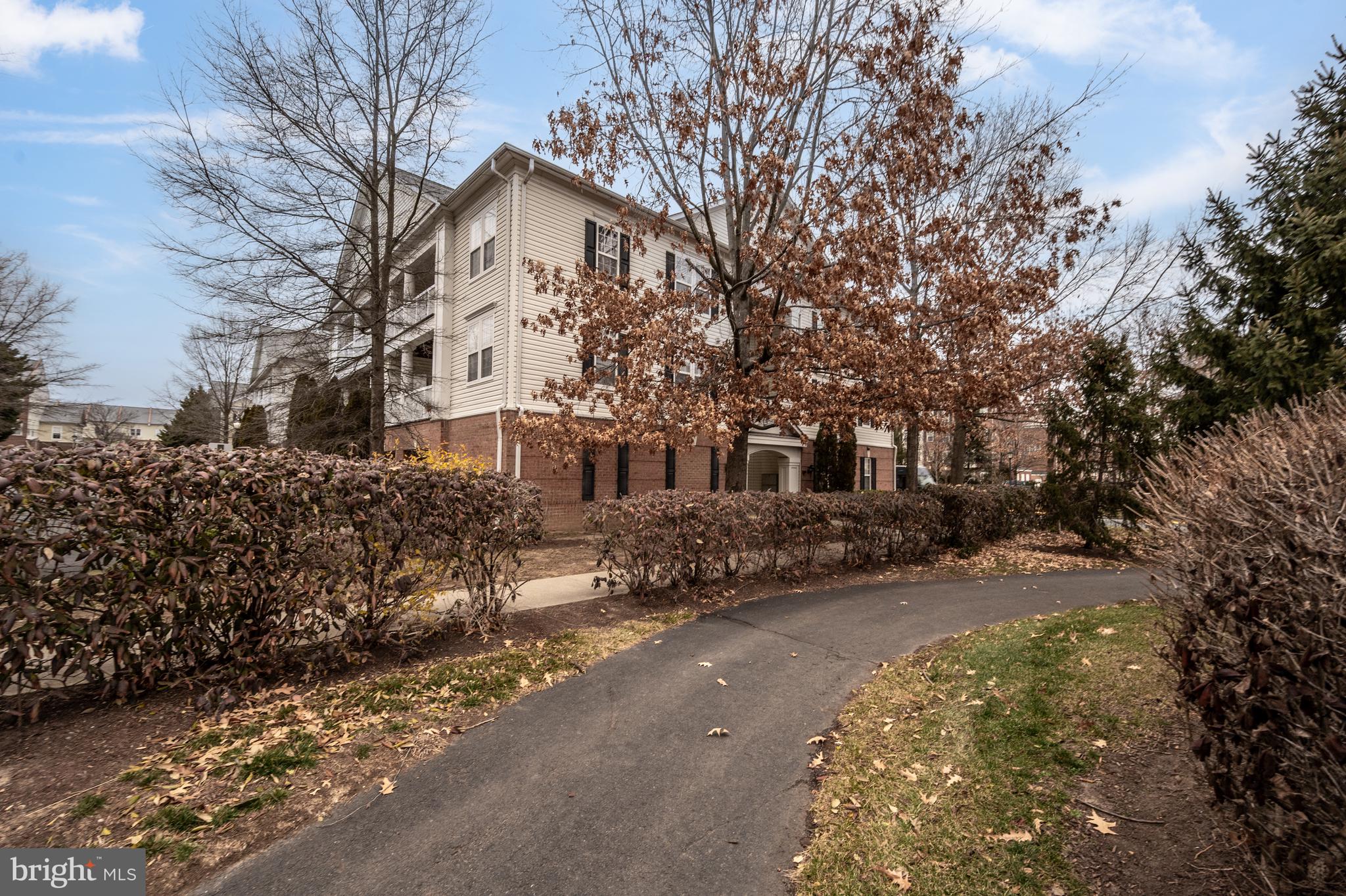 SUMMERFIELD - Residential