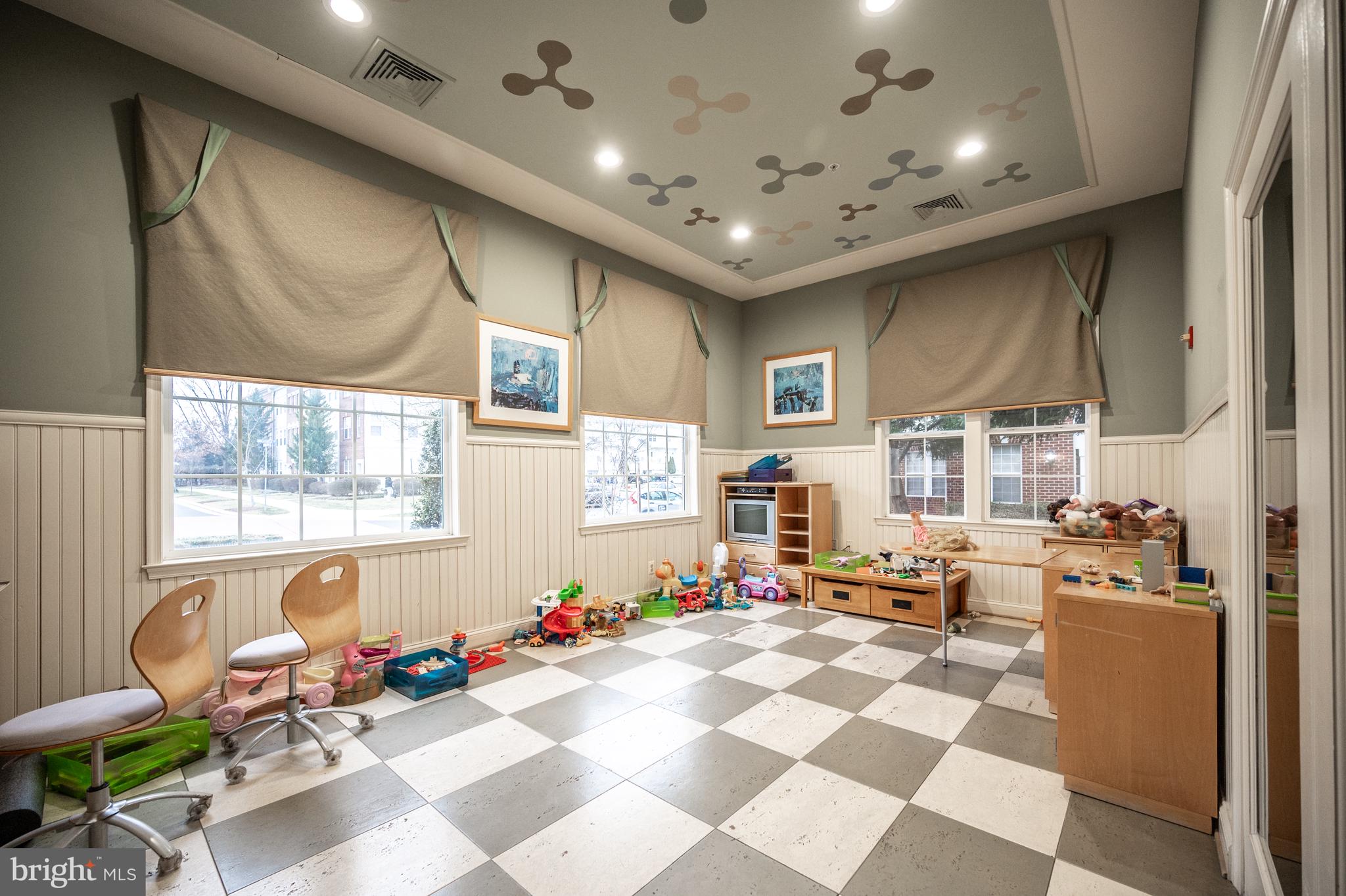 SUMMERFIELD - Residential