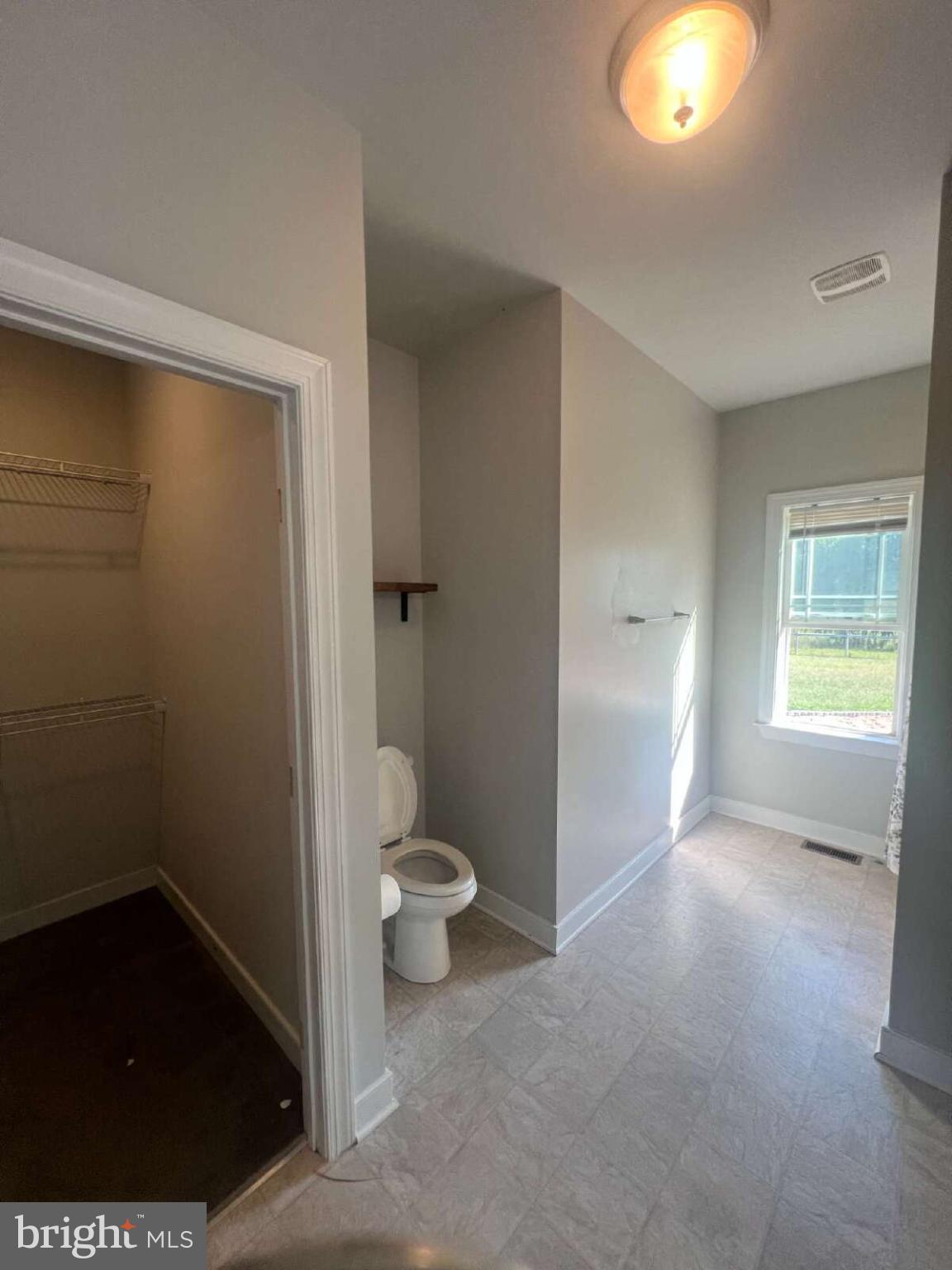 HIDDEN FARM ESTATES - Residential Lease