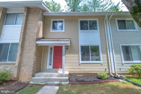 Townhouse For Sale - 14435 Pebble Hill Lane<br/> NORTH POTOMAC, MD 20878