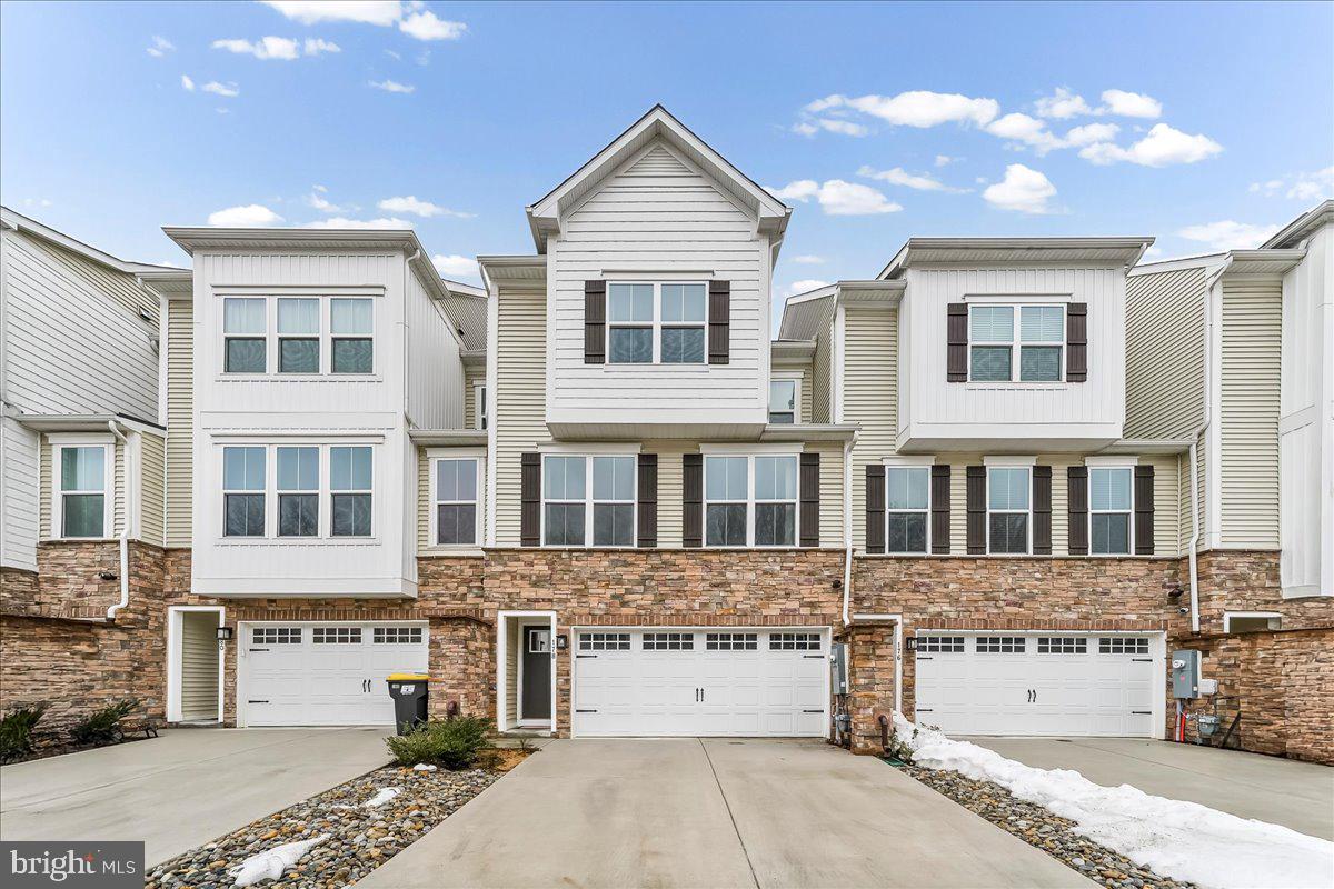 CHRISTIANA - Residential