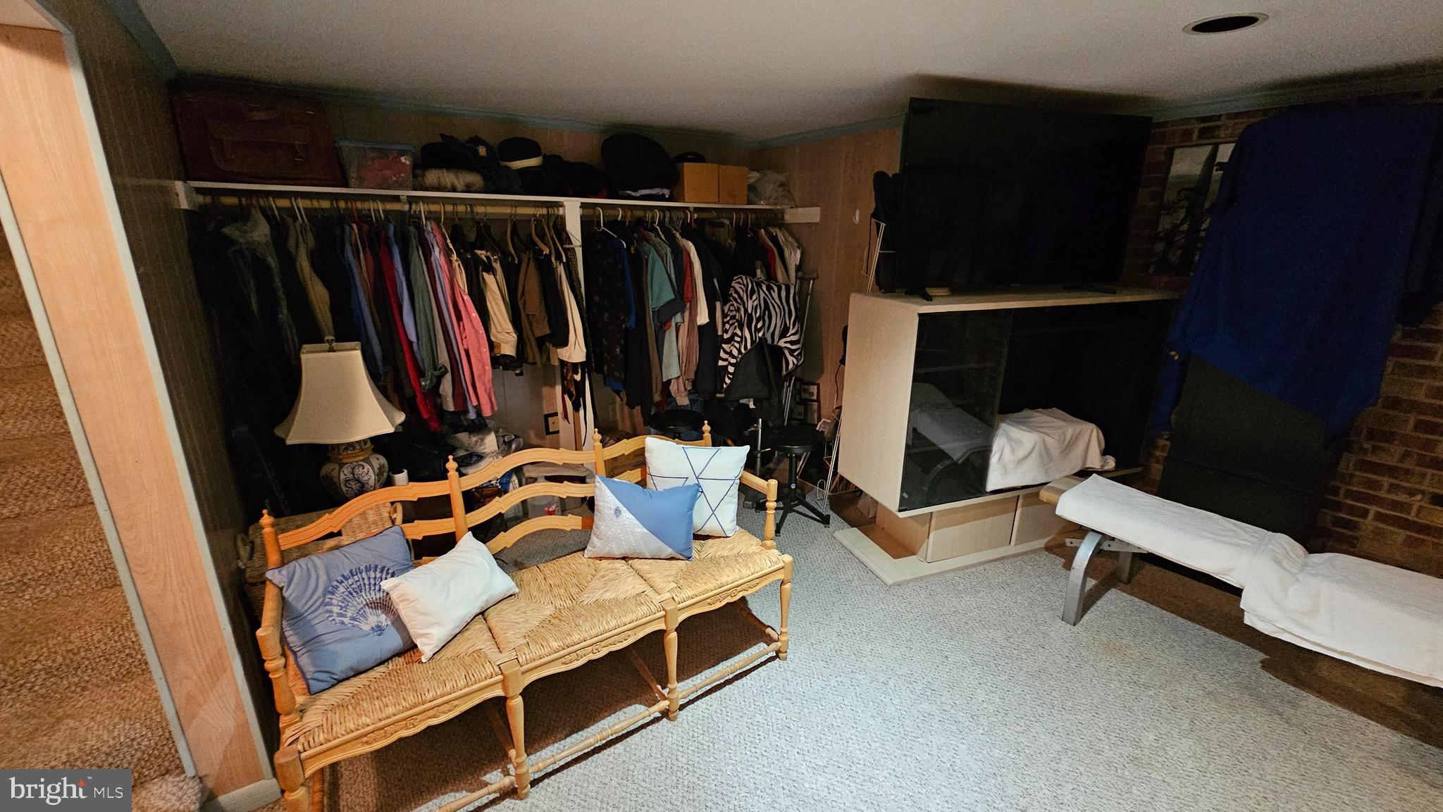 ZIGLER ESTATES - Residential