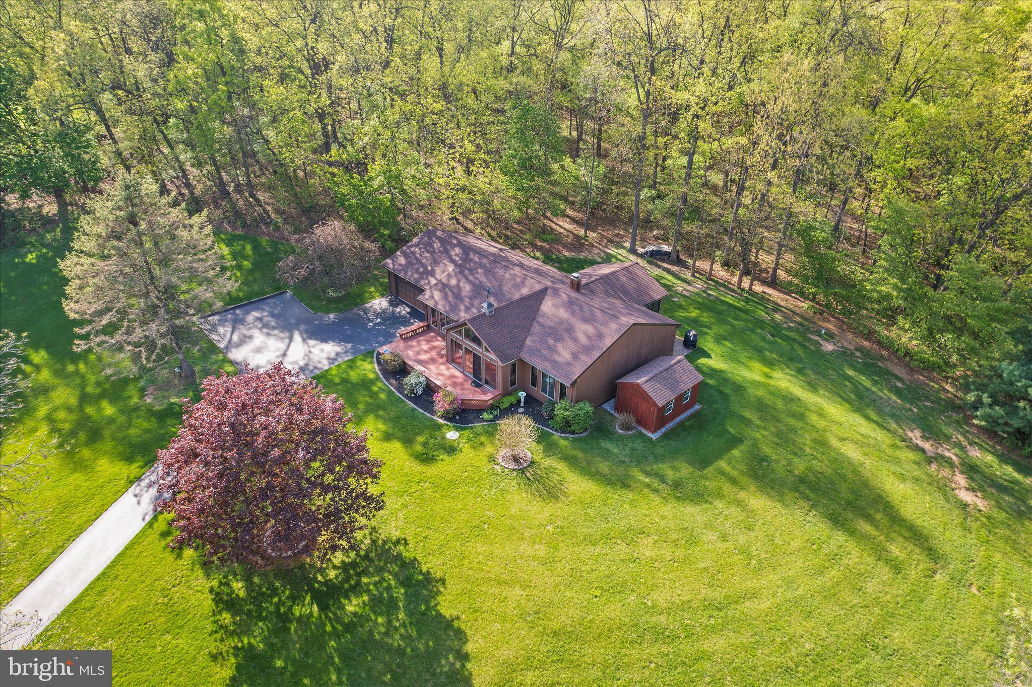 115 VALLEY ROAD