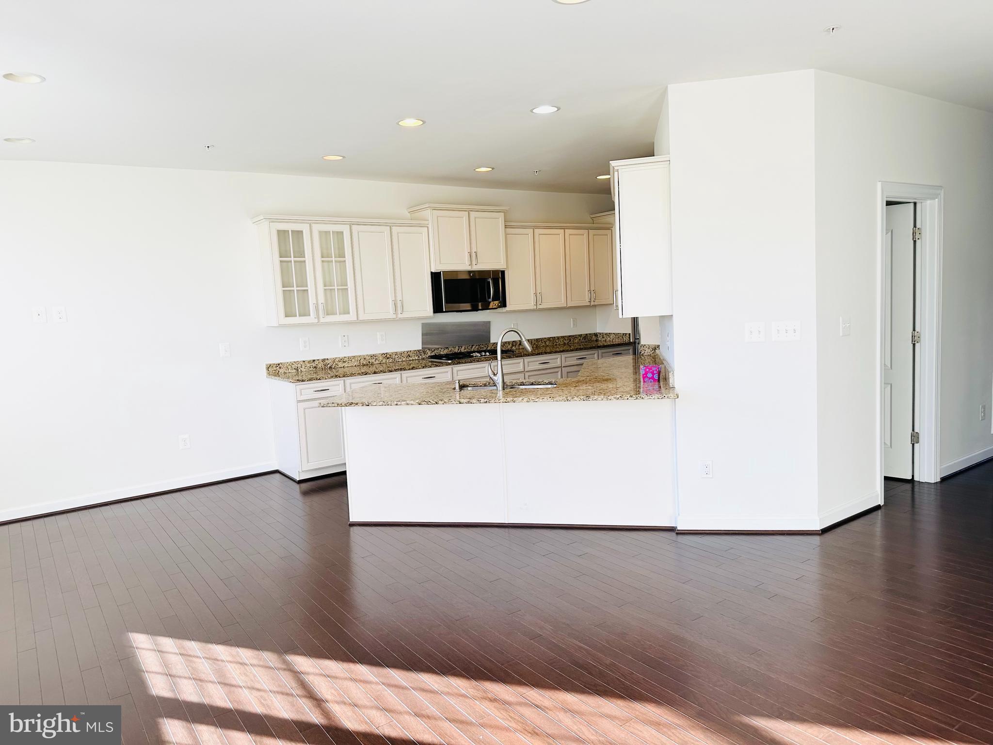 QUINCE ORCHARD PARK - Residential Lease