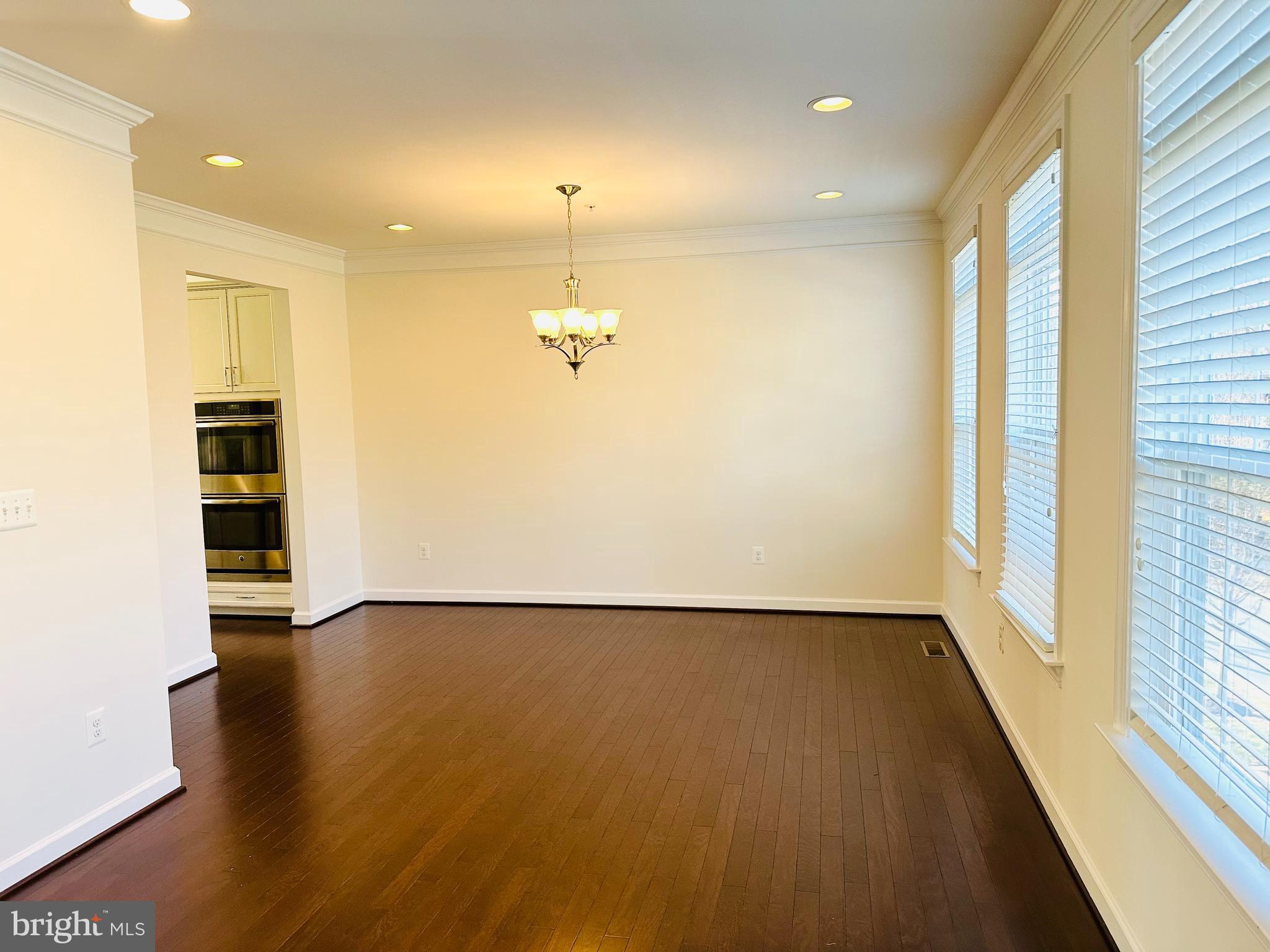 QUINCE ORCHARD PARK - Residential Lease