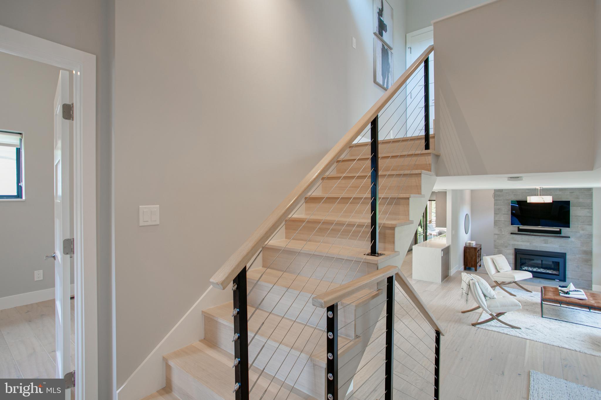 BERKSHIRE OAKWOOD - Residential