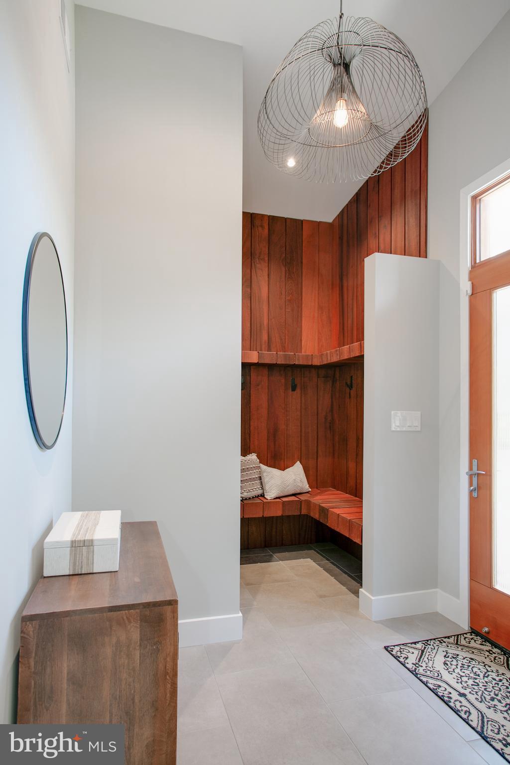 BERKSHIRE OAKWOOD - Residential