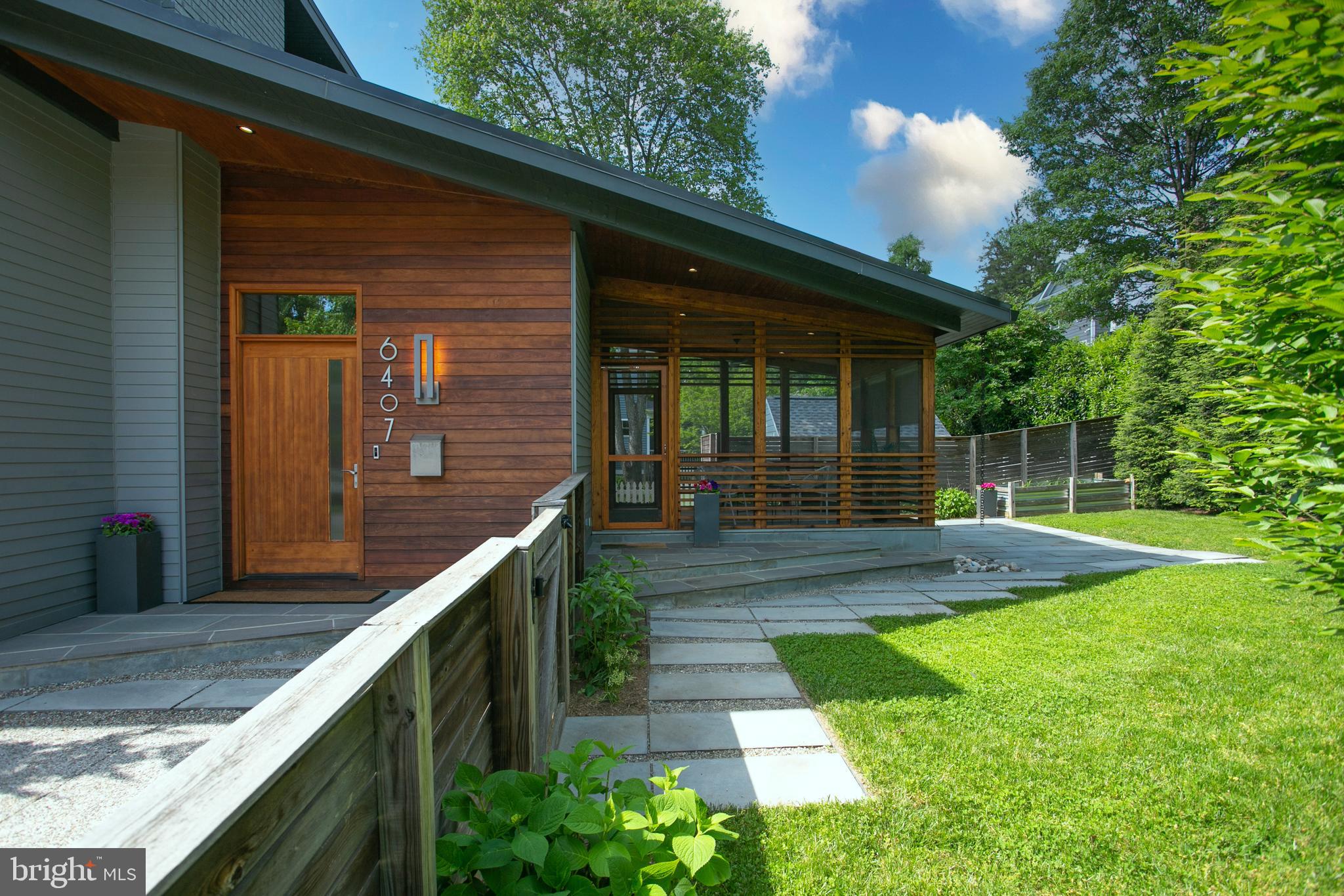 BERKSHIRE OAKWOOD - Residential