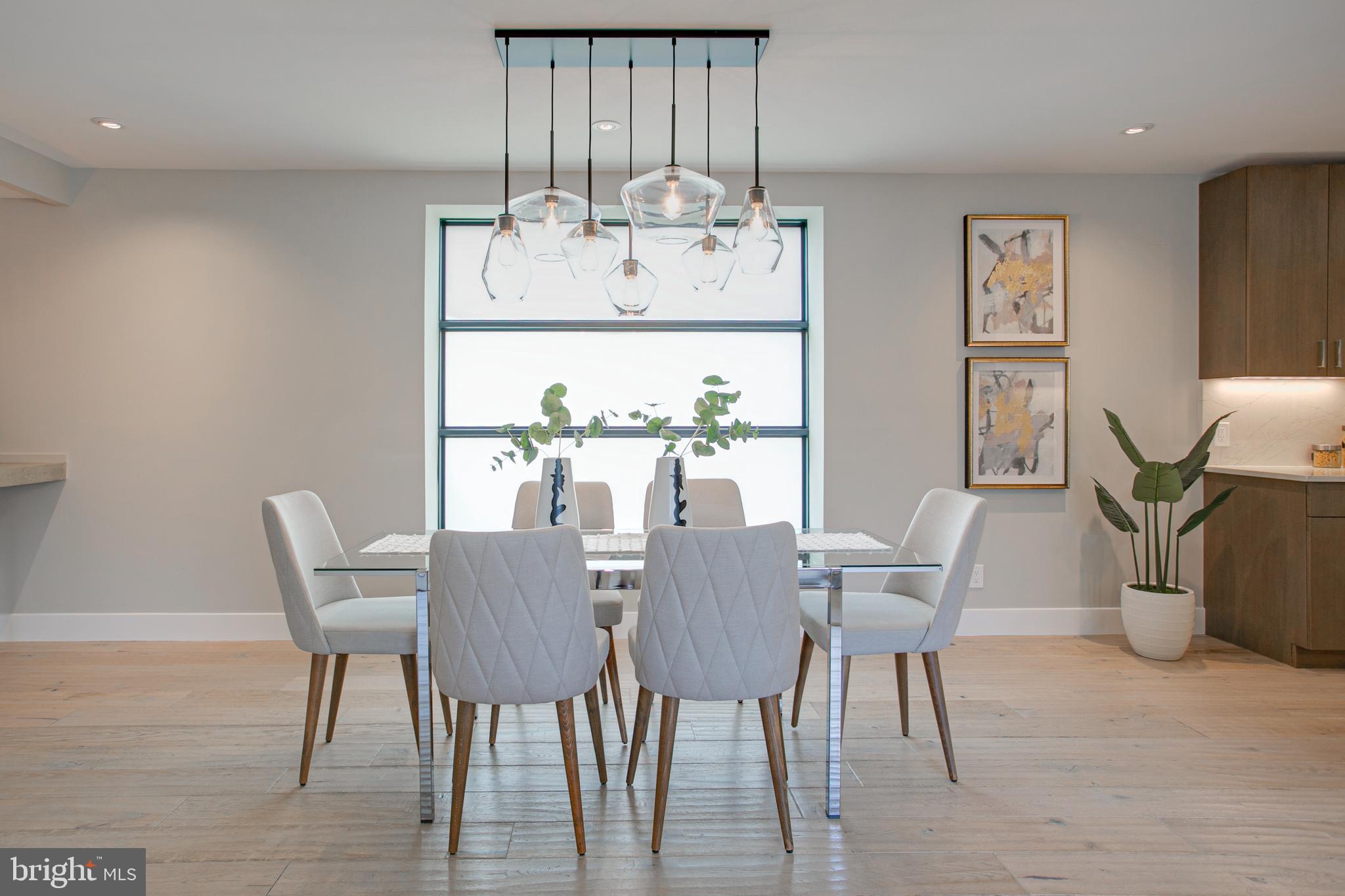 BERKSHIRE OAKWOOD - Residential