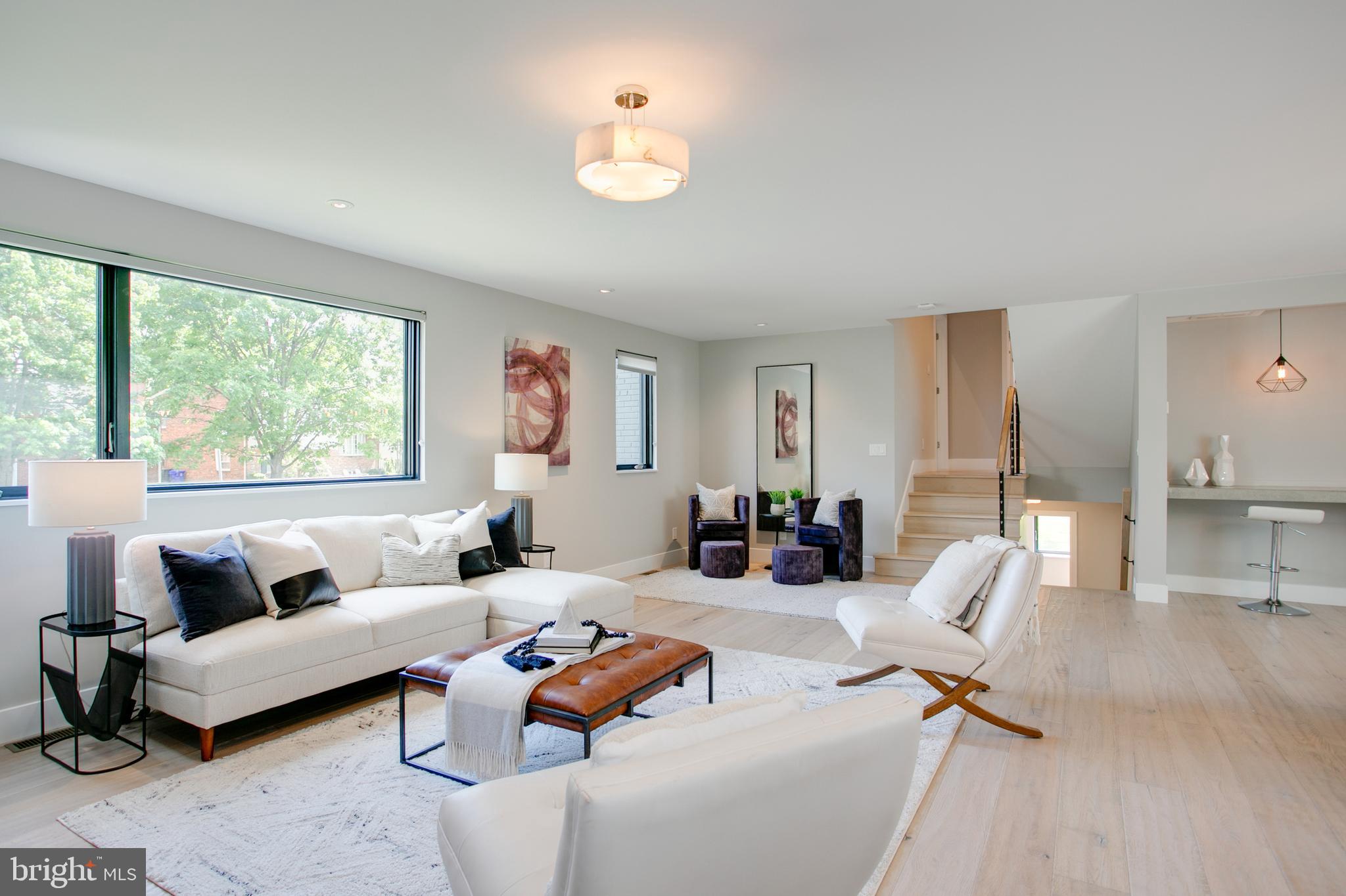 BERKSHIRE OAKWOOD - Residential