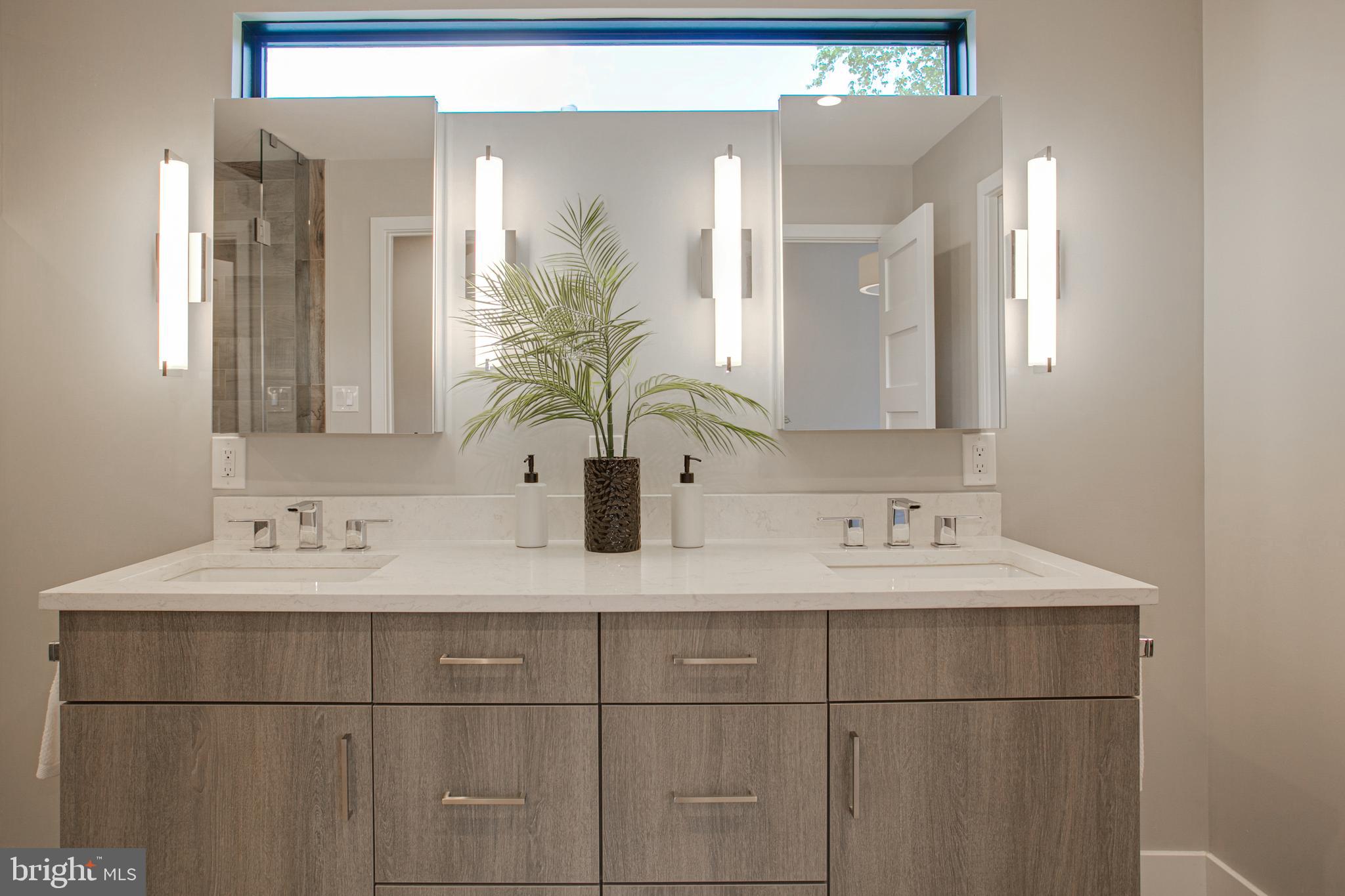 BERKSHIRE OAKWOOD - Residential