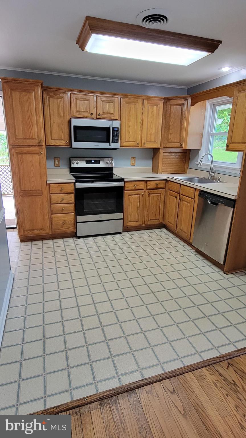 PROVIDENCE RIDGE - Residential Lease