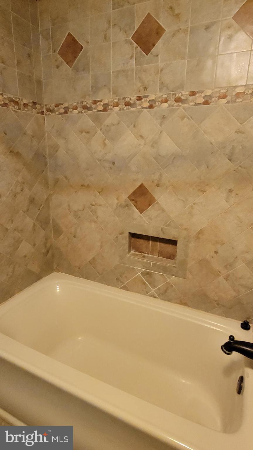 PROVIDENCE RIDGE - Residential Lease