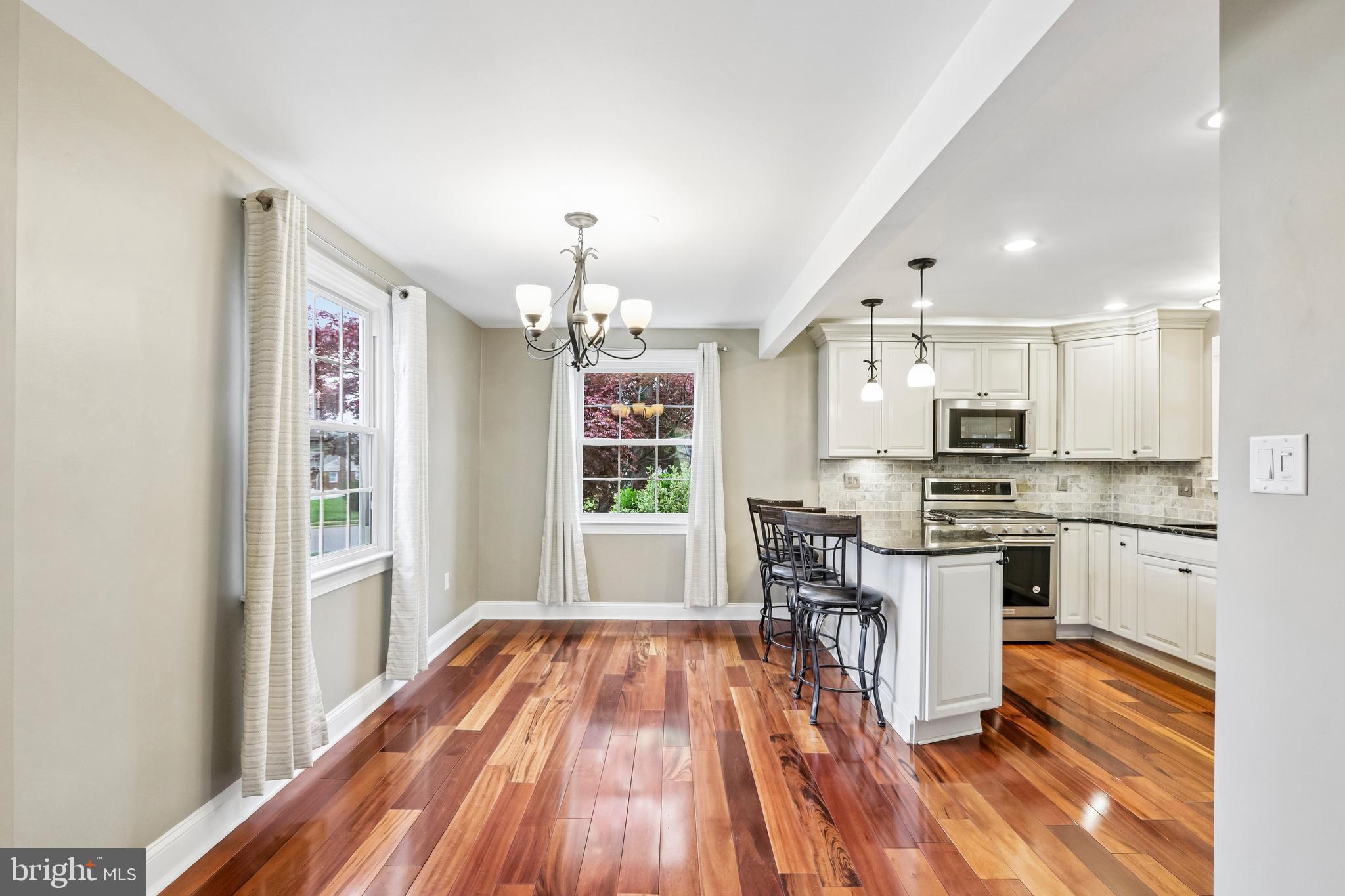 VALLEY VIEW - Residential