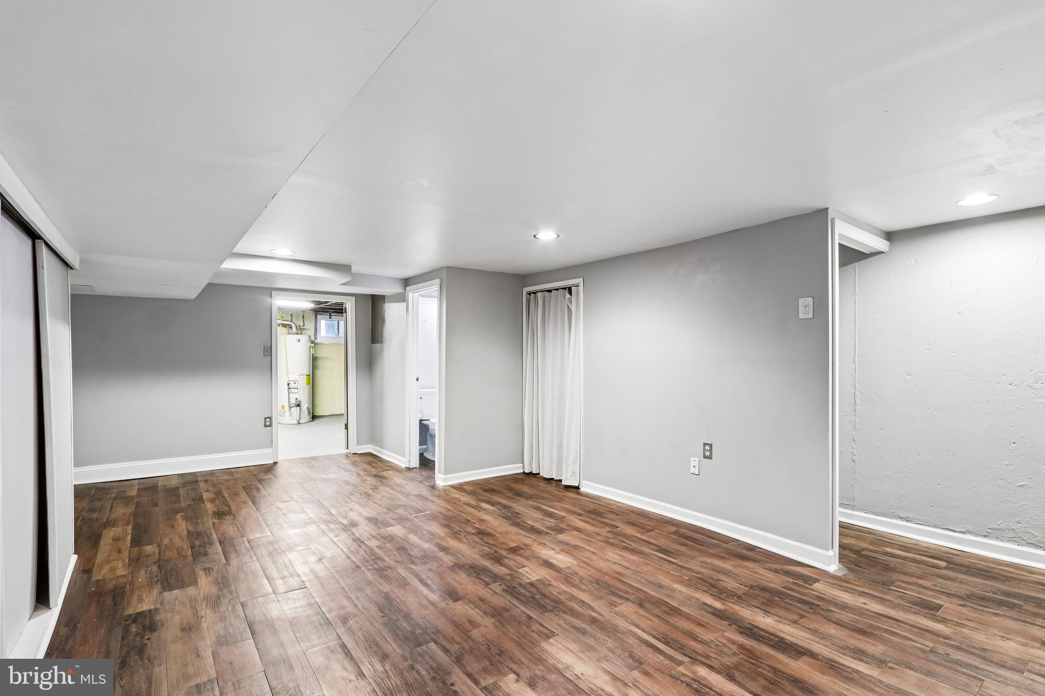 VALLEY VIEW - Residential