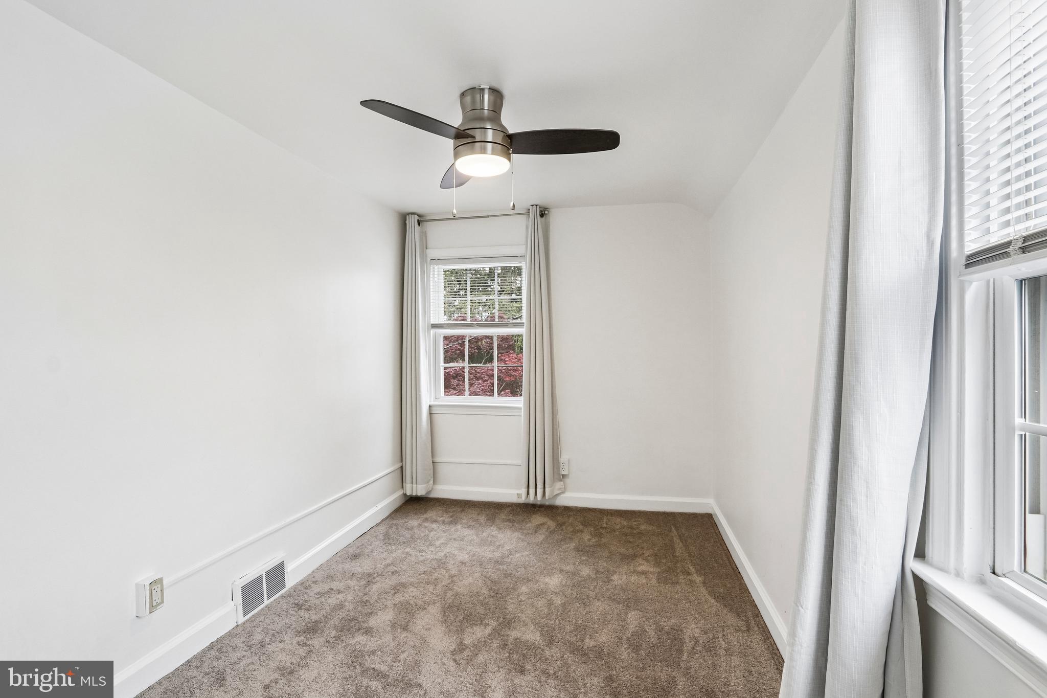 VALLEY VIEW - Residential