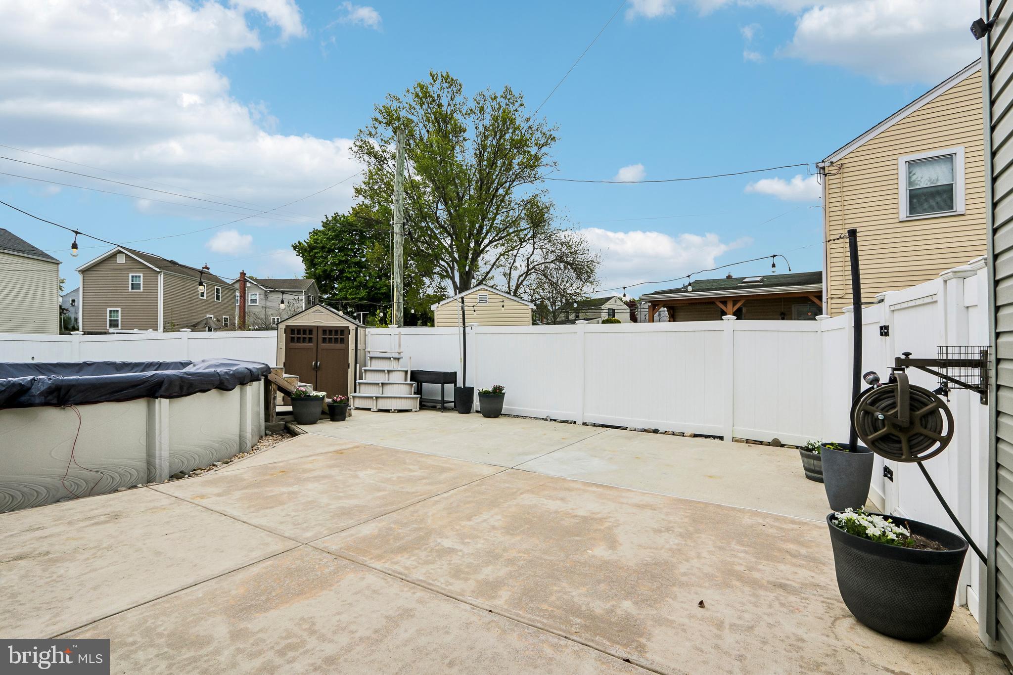 VALLEY VIEW - Residential