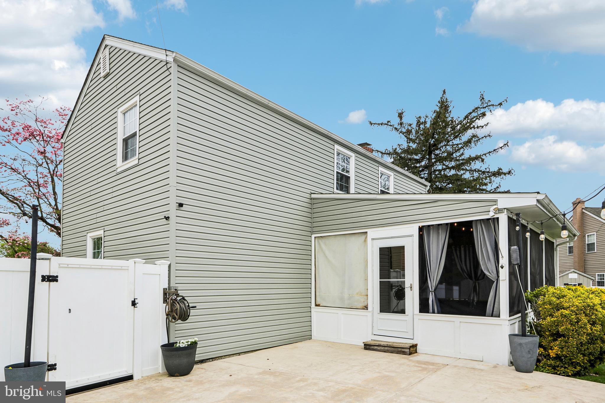 VALLEY VIEW - Residential