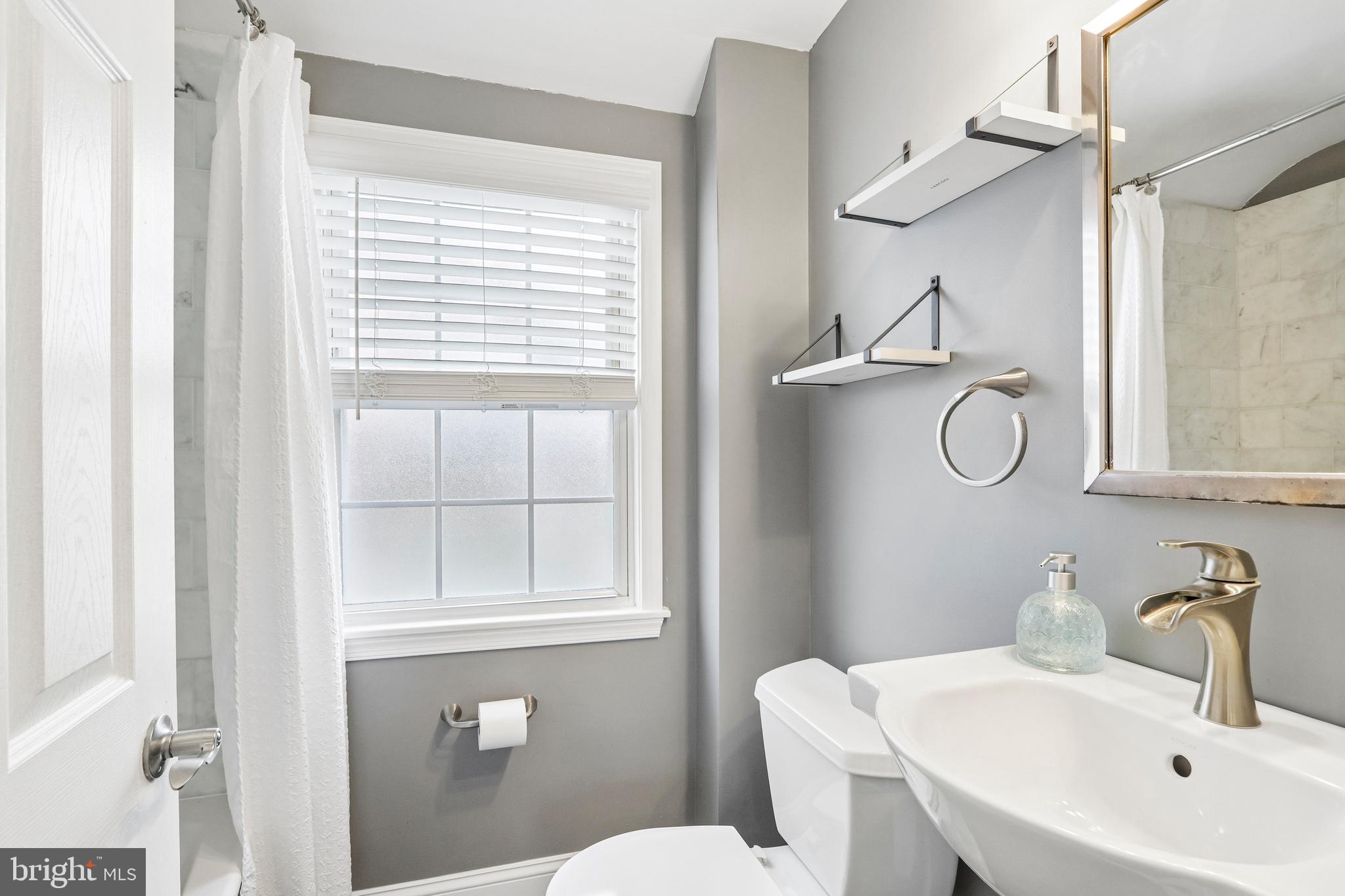 VALLEY VIEW - Residential