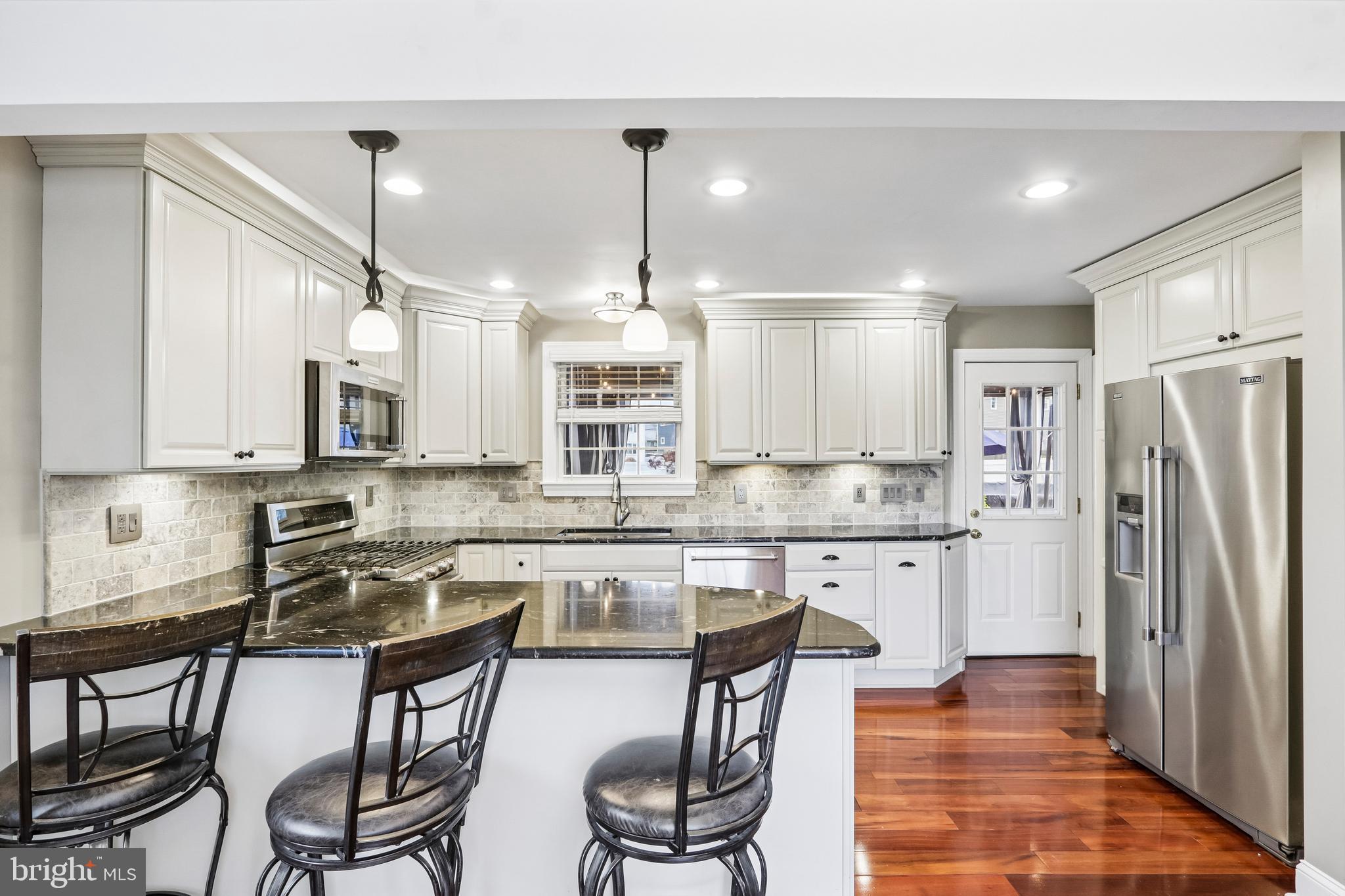 VALLEY VIEW - Residential