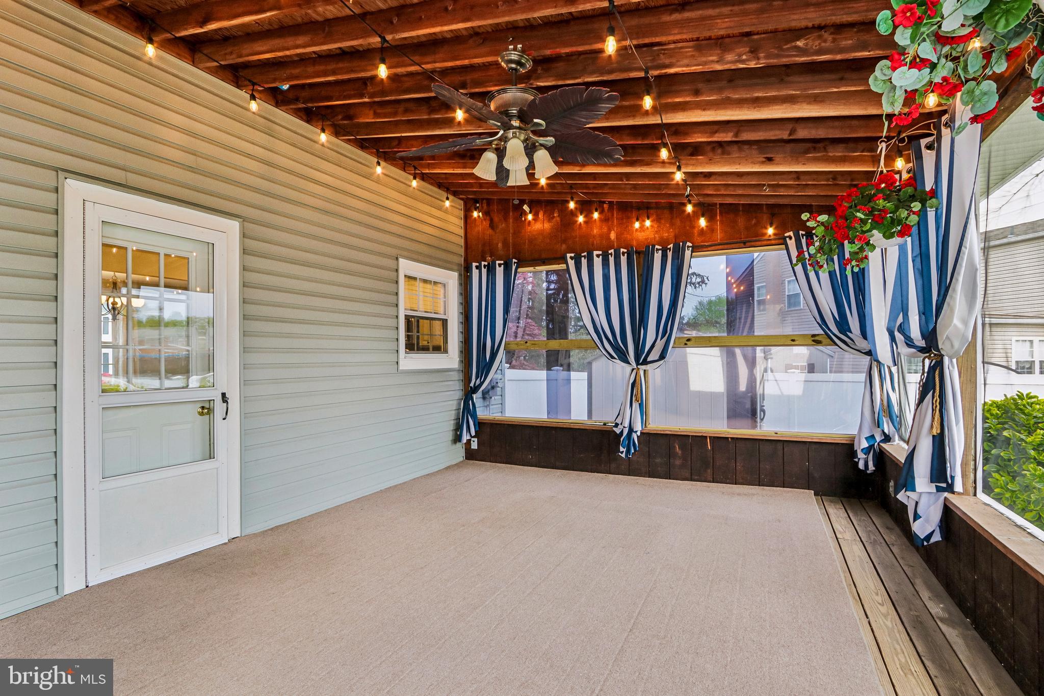 VALLEY VIEW - Residential