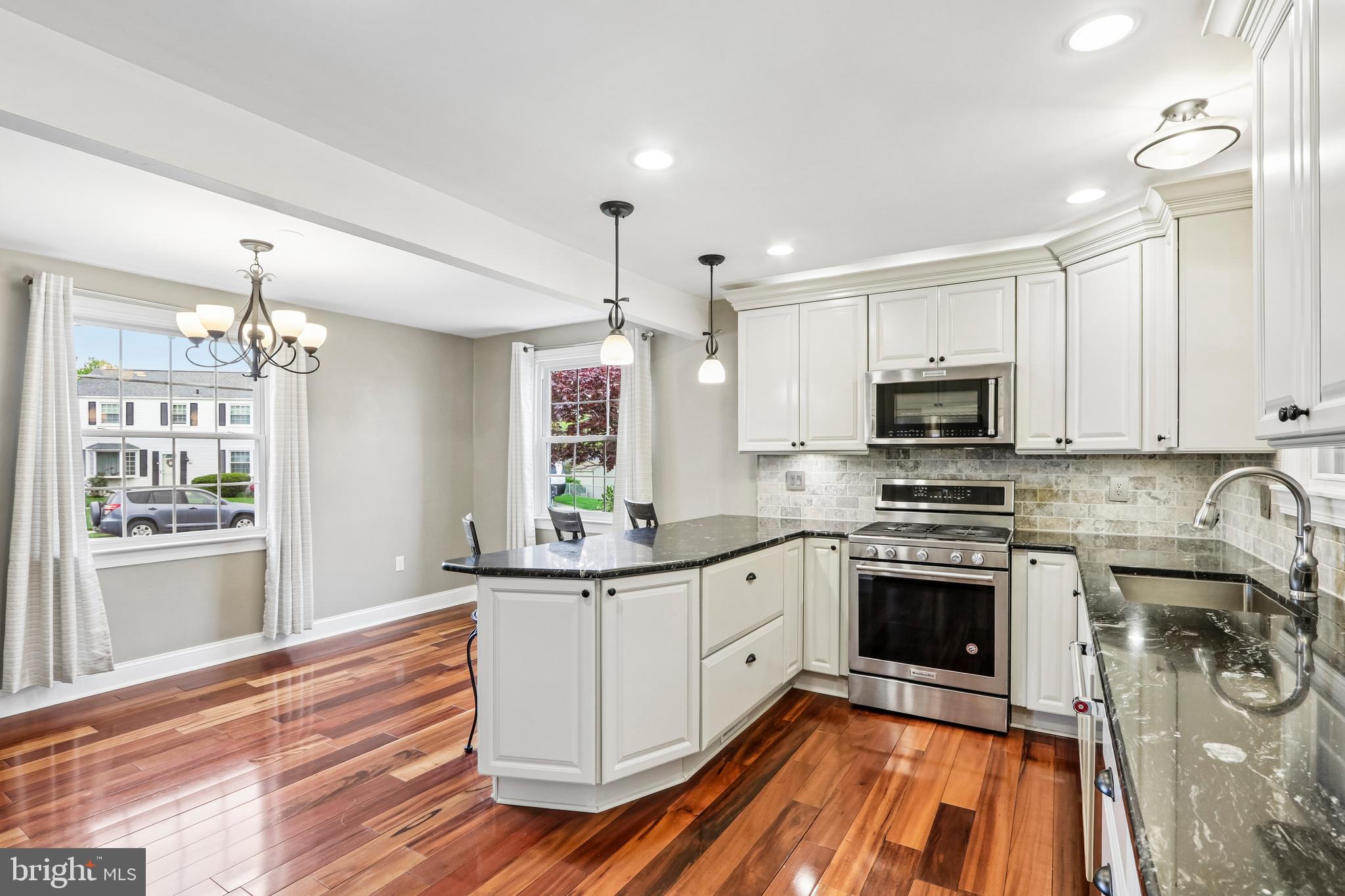 VALLEY VIEW - Residential