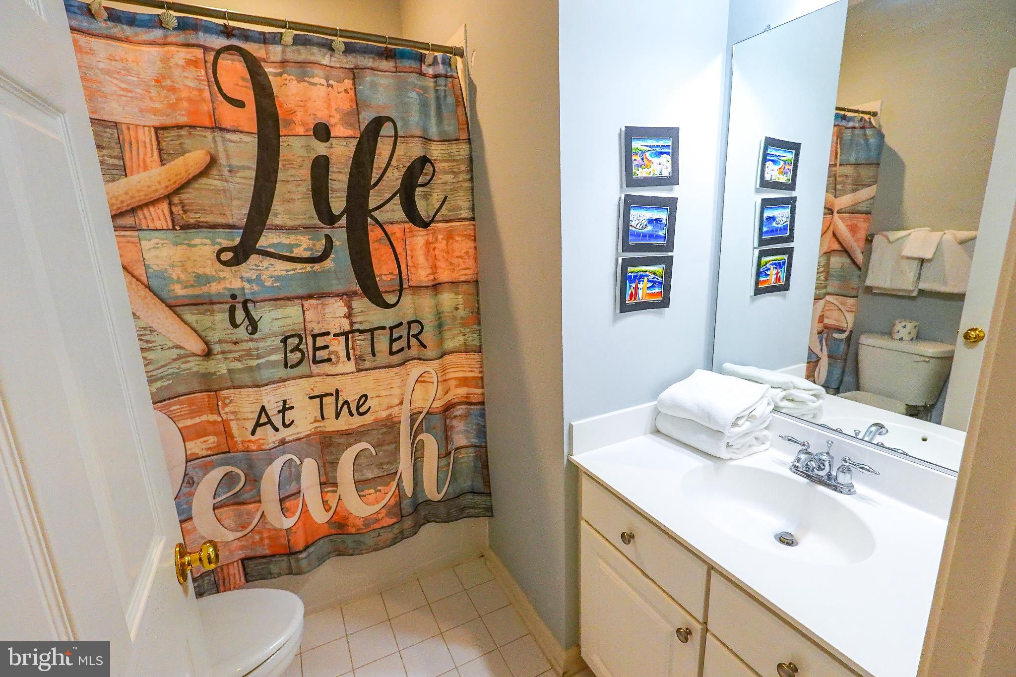 SUNSET ISLAND - Residential