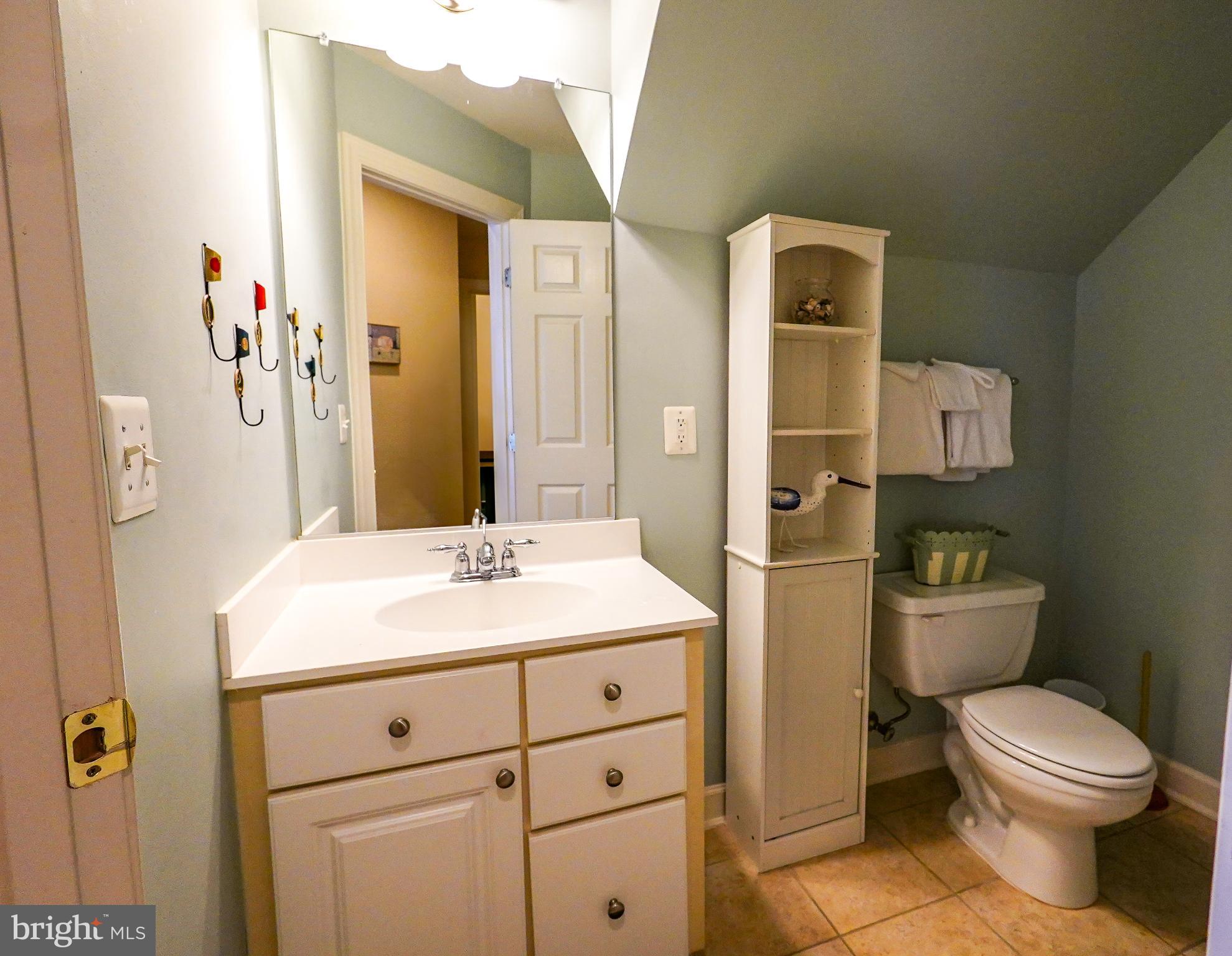 SUNSET ISLAND - Residential