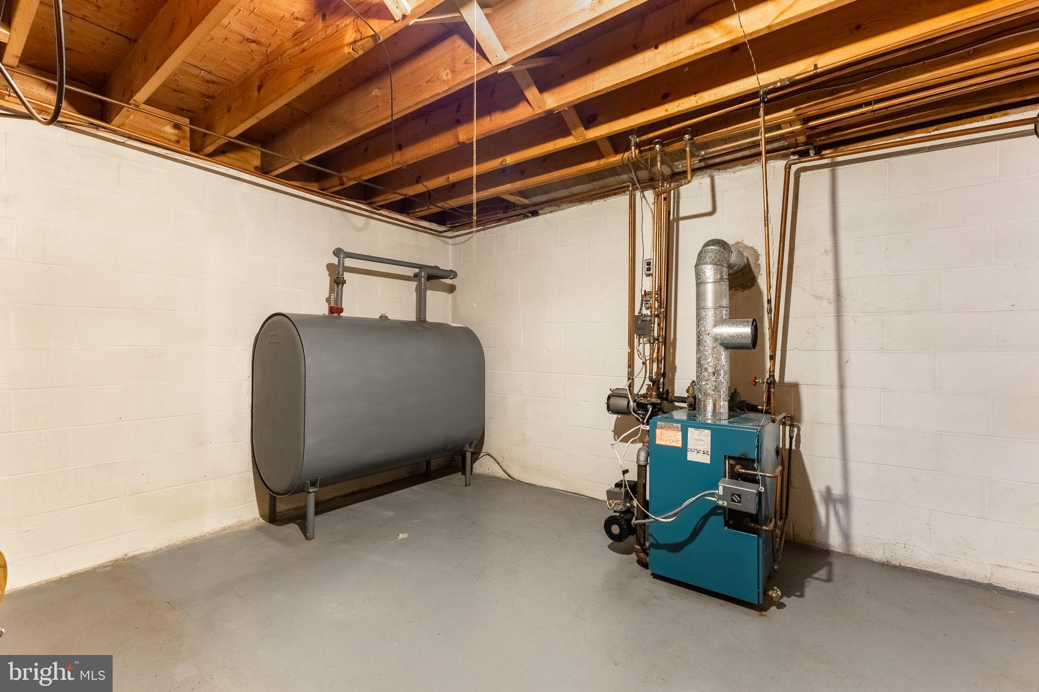 THE HILL - Residential