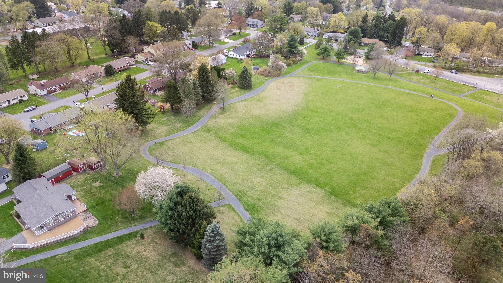 THE HILL - Residential