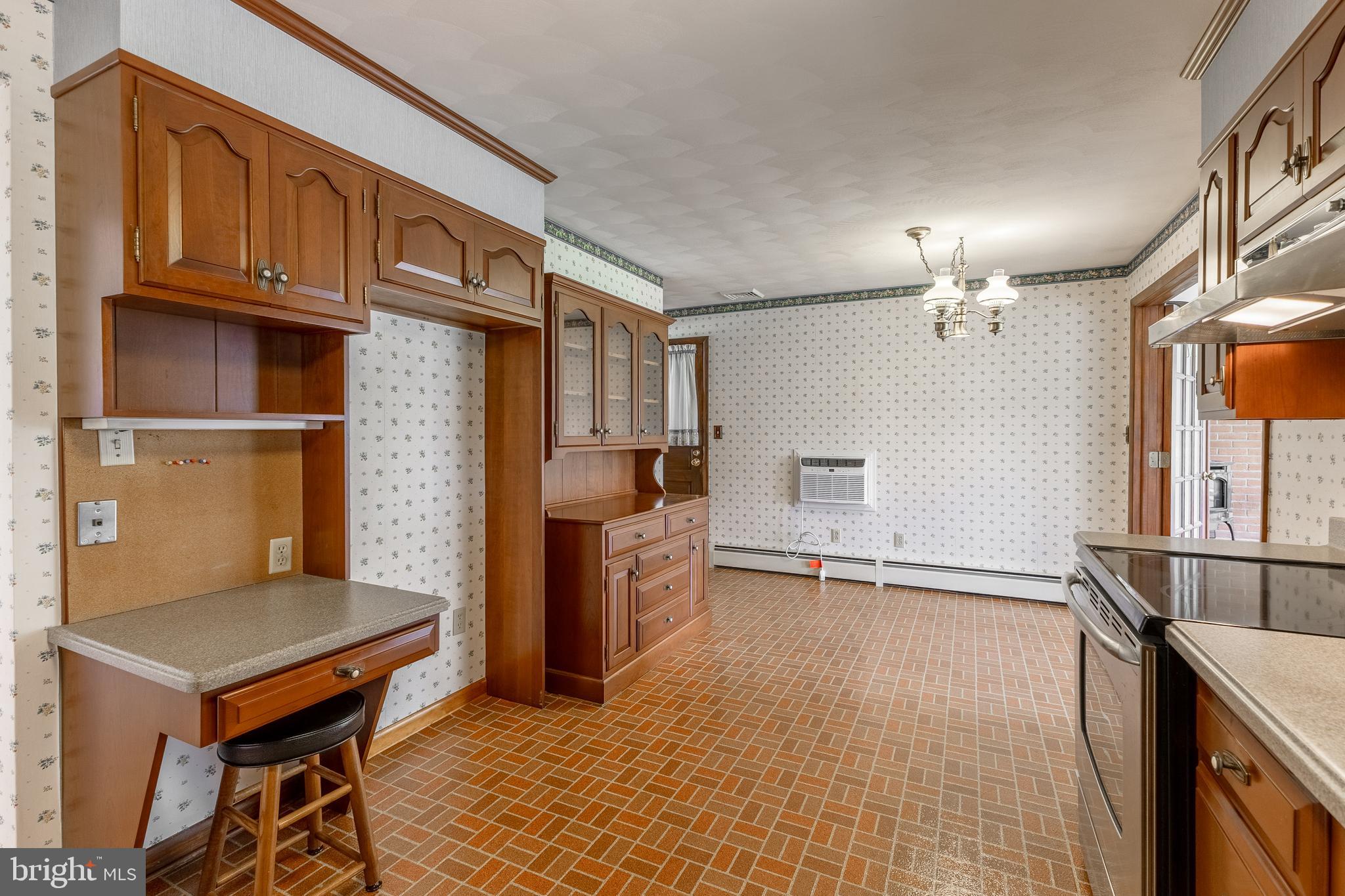 THE HILL - Residential