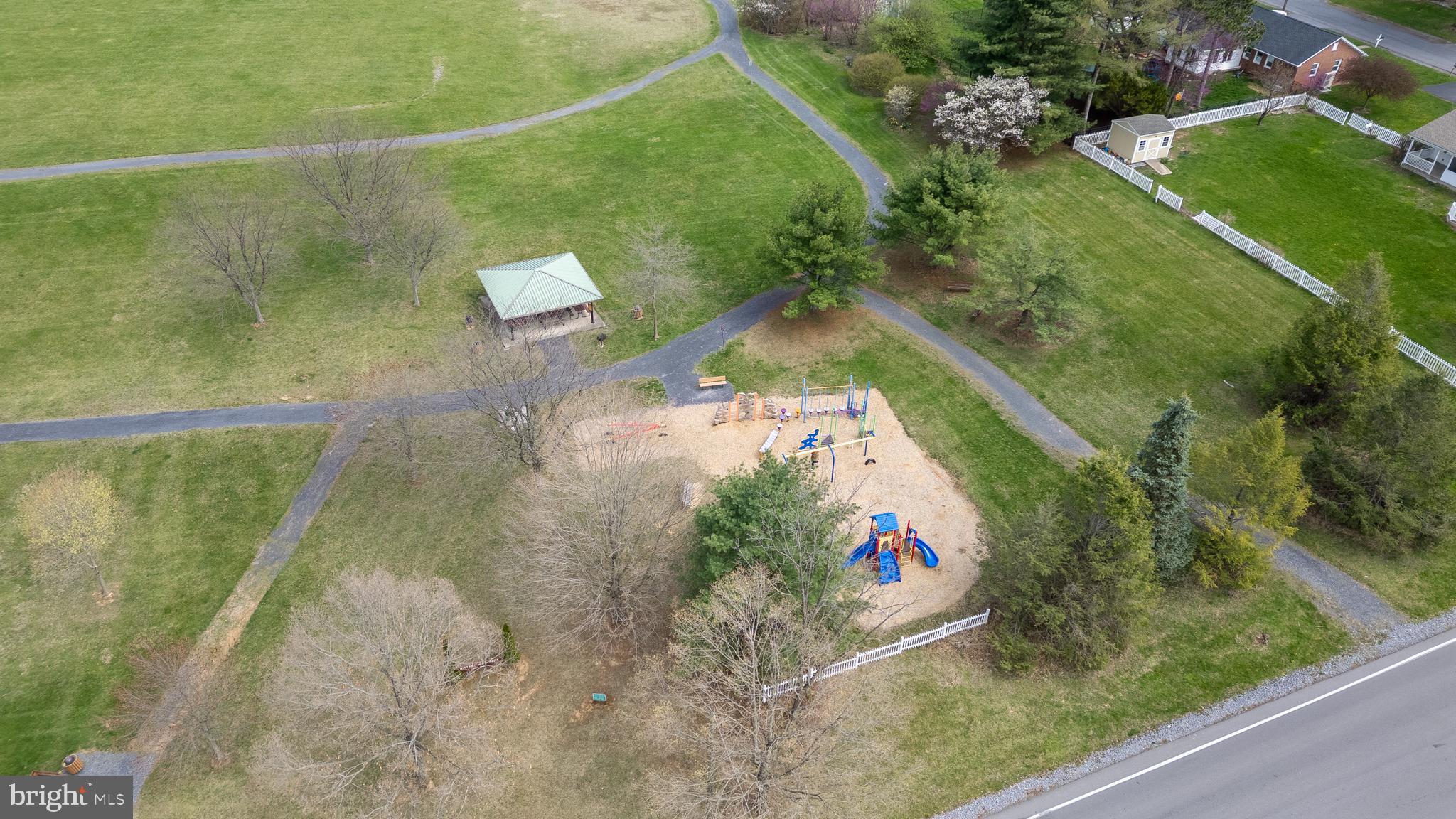 THE HILL - Residential