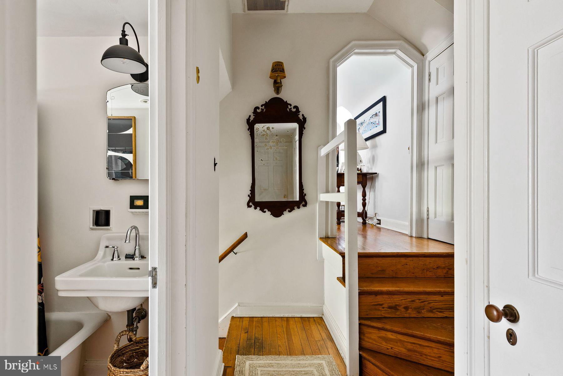 BLUE BELL - Residential