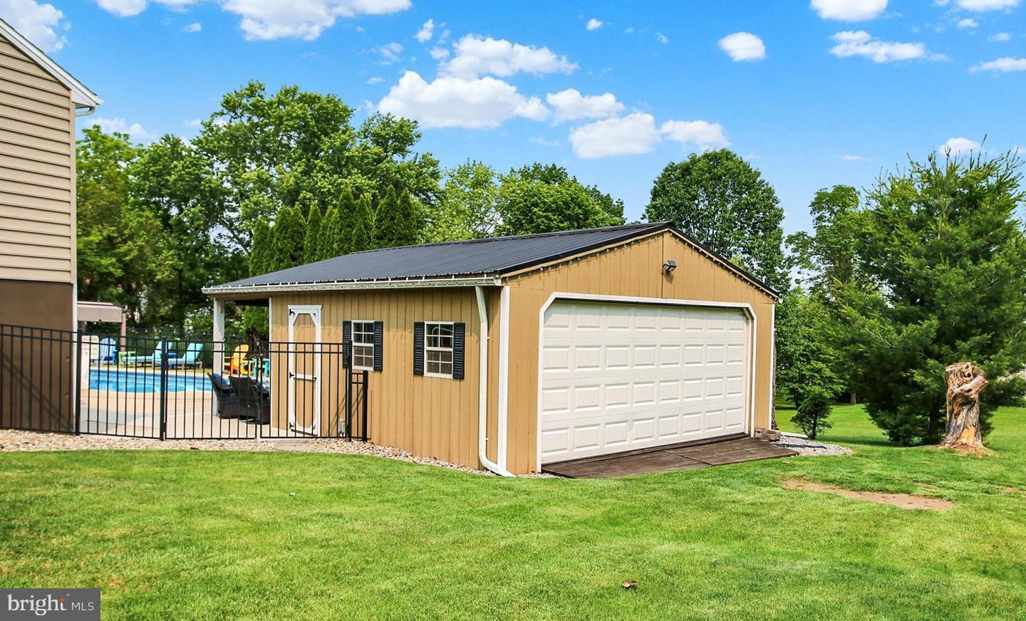 147 SPRING ROAD