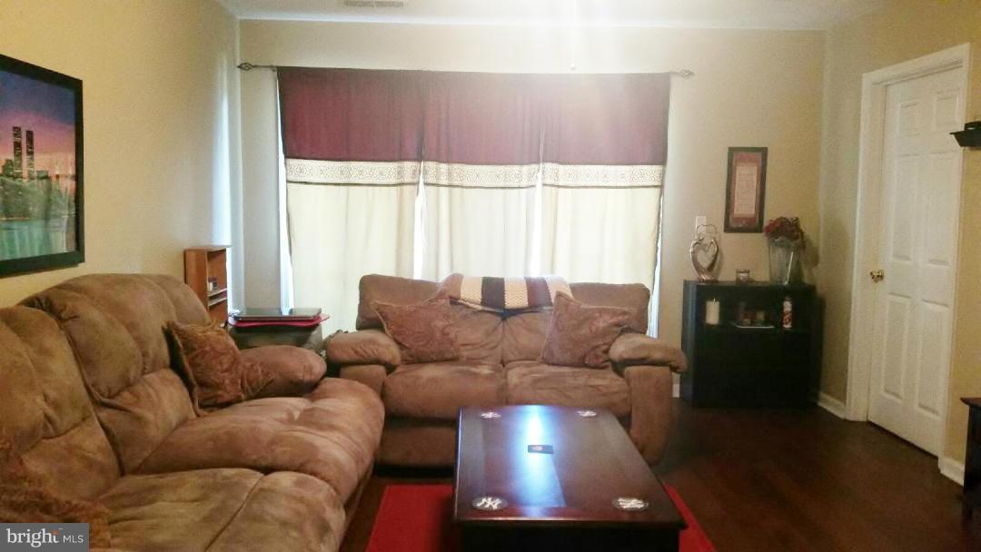 SUMMERHOUSE/SUMMERLAND - Residential Lease