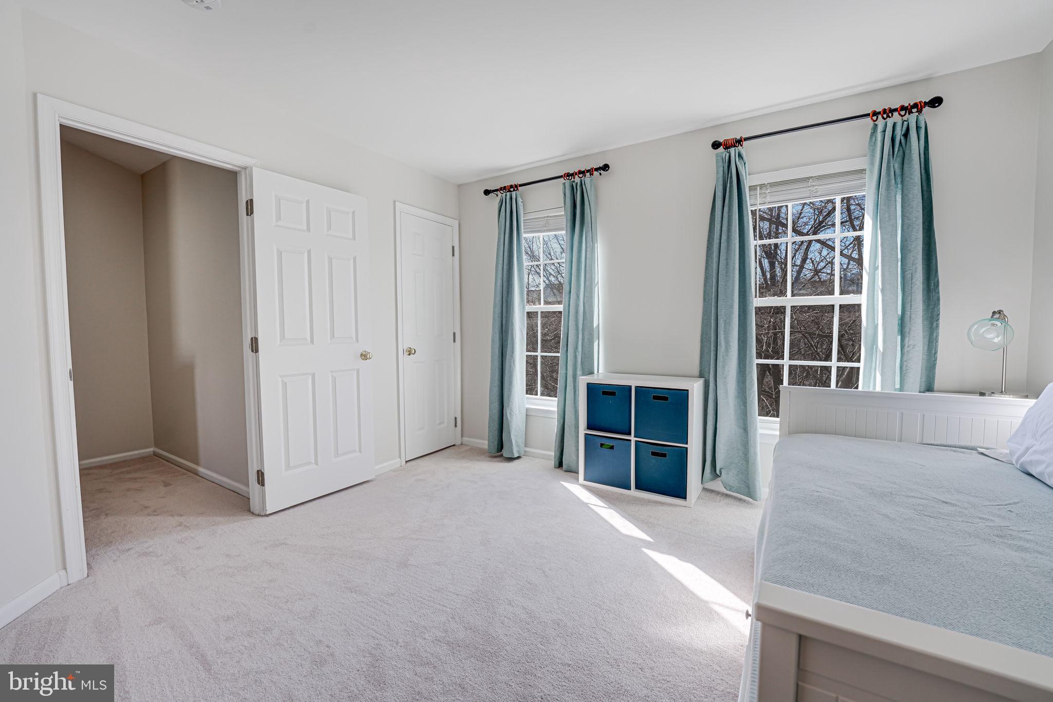 BELMONT GREENE - Residential