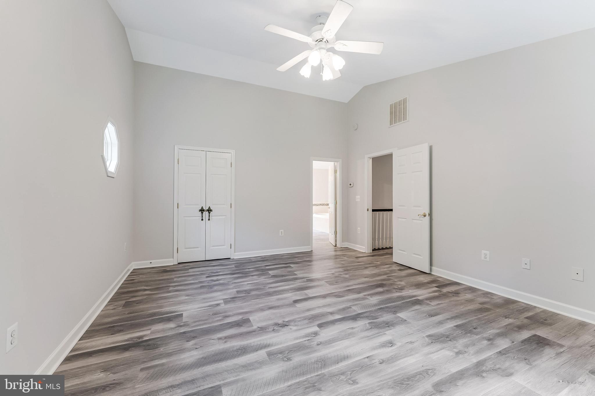 MORGAN'S WOODS - Residential
