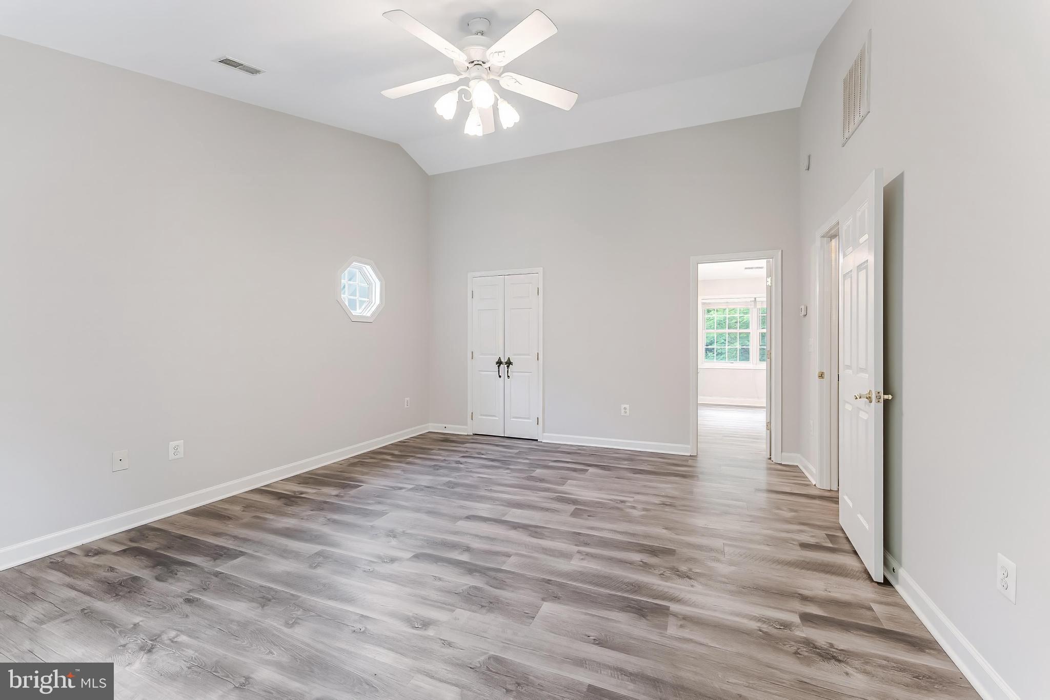MORGAN'S WOODS - Residential