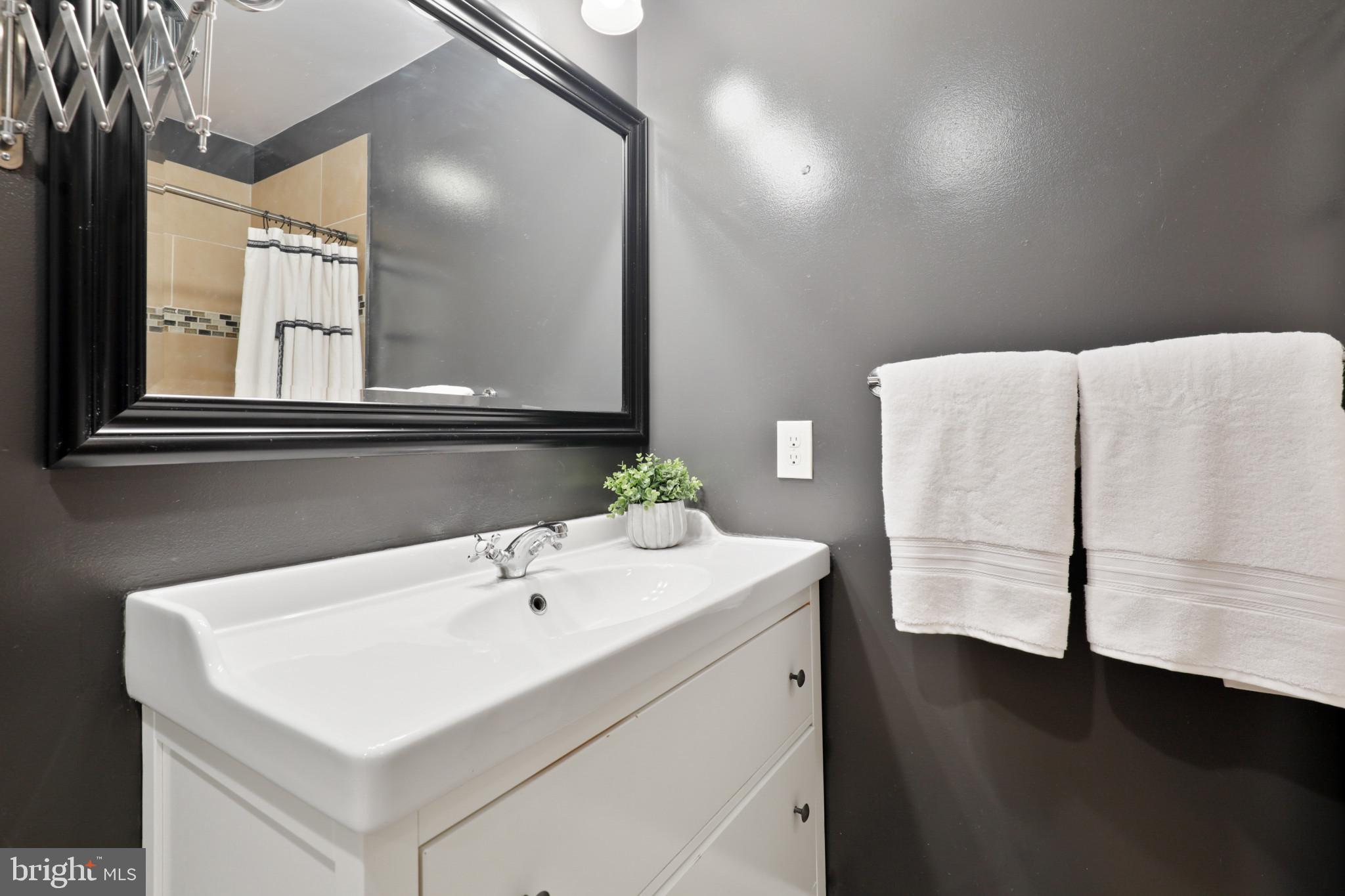 PATTERSON PLACE - Residential