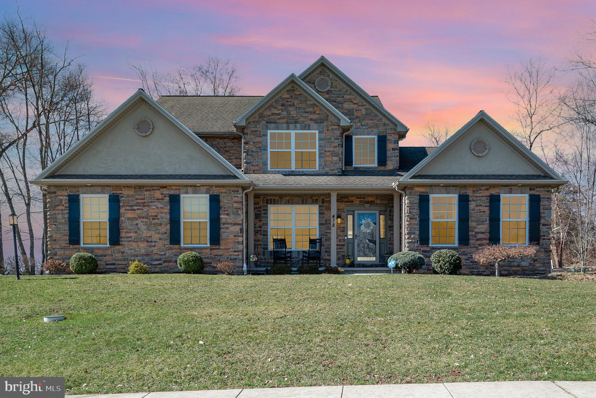 LOGAN MEADOWS - Residential