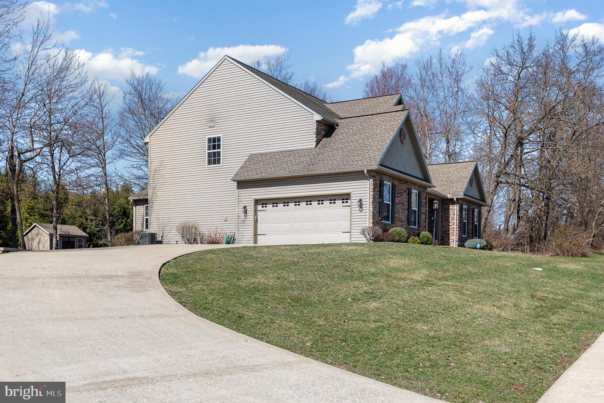 LOGAN MEADOWS - Residential