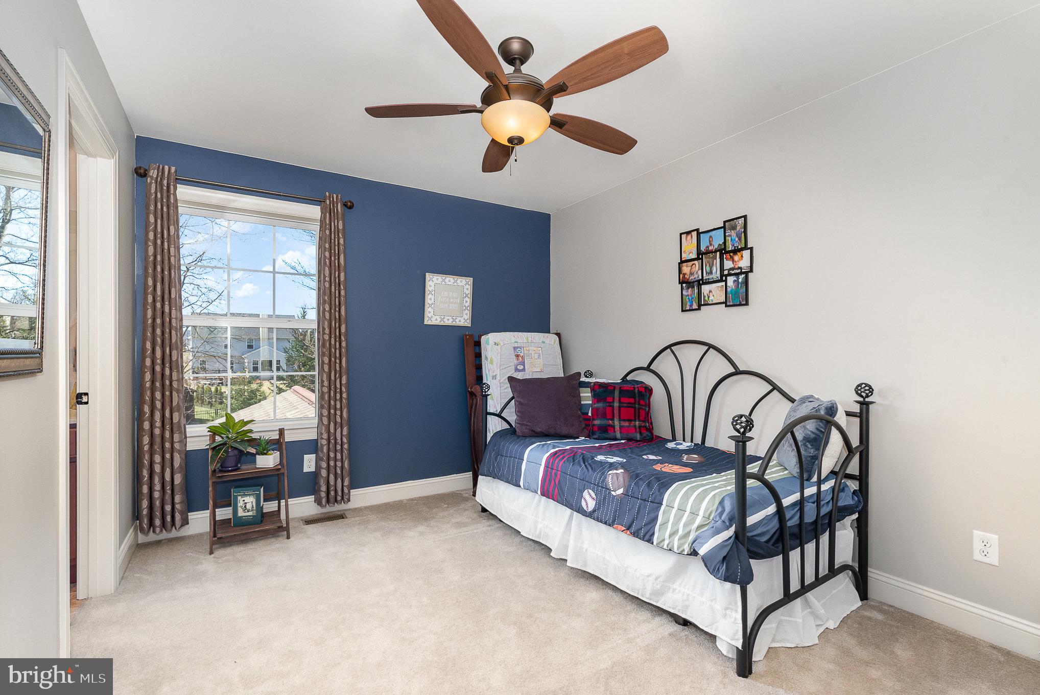 LOGAN MEADOWS - Residential