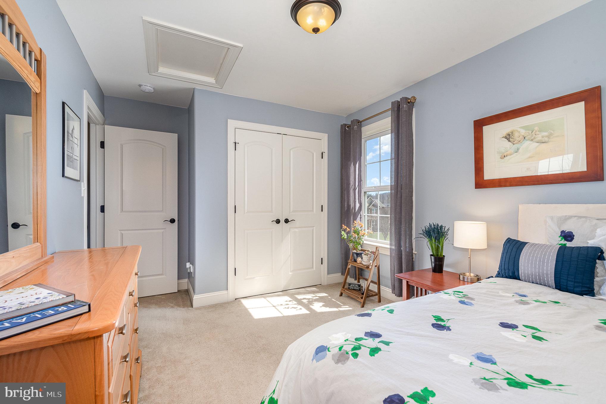 LOGAN MEADOWS - Residential