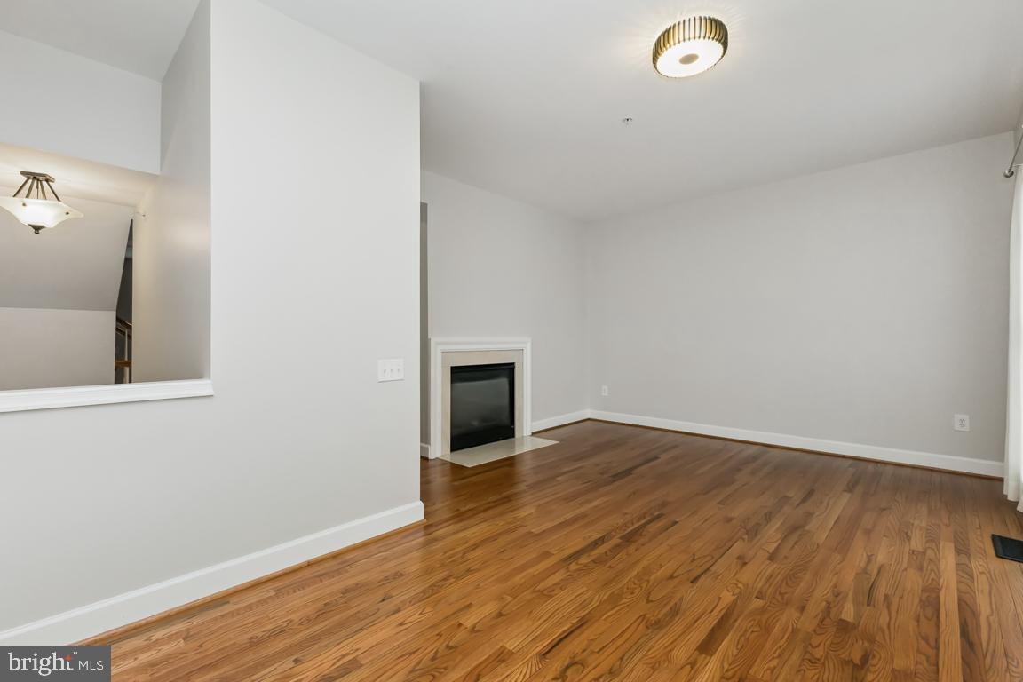 SUMMERFIELD CROSSING - Residential