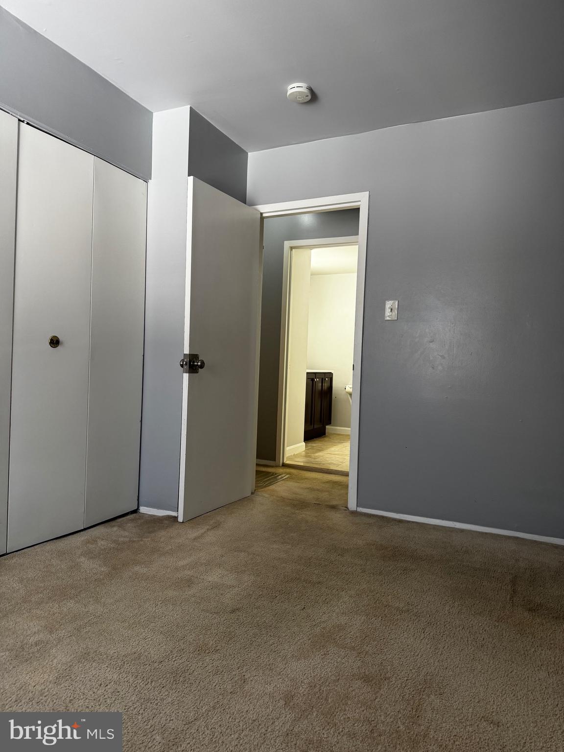 CHERRY GLEN CONDOS - Residential Lease