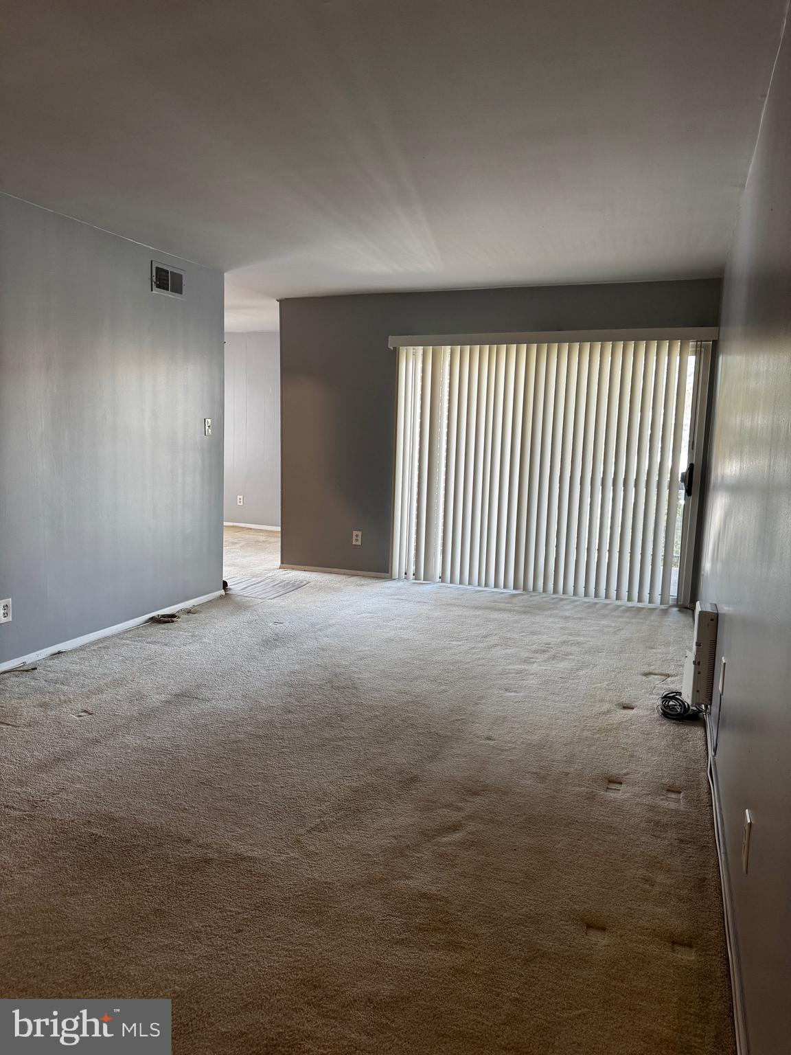 CHERRY GLEN CONDOS - Residential Lease