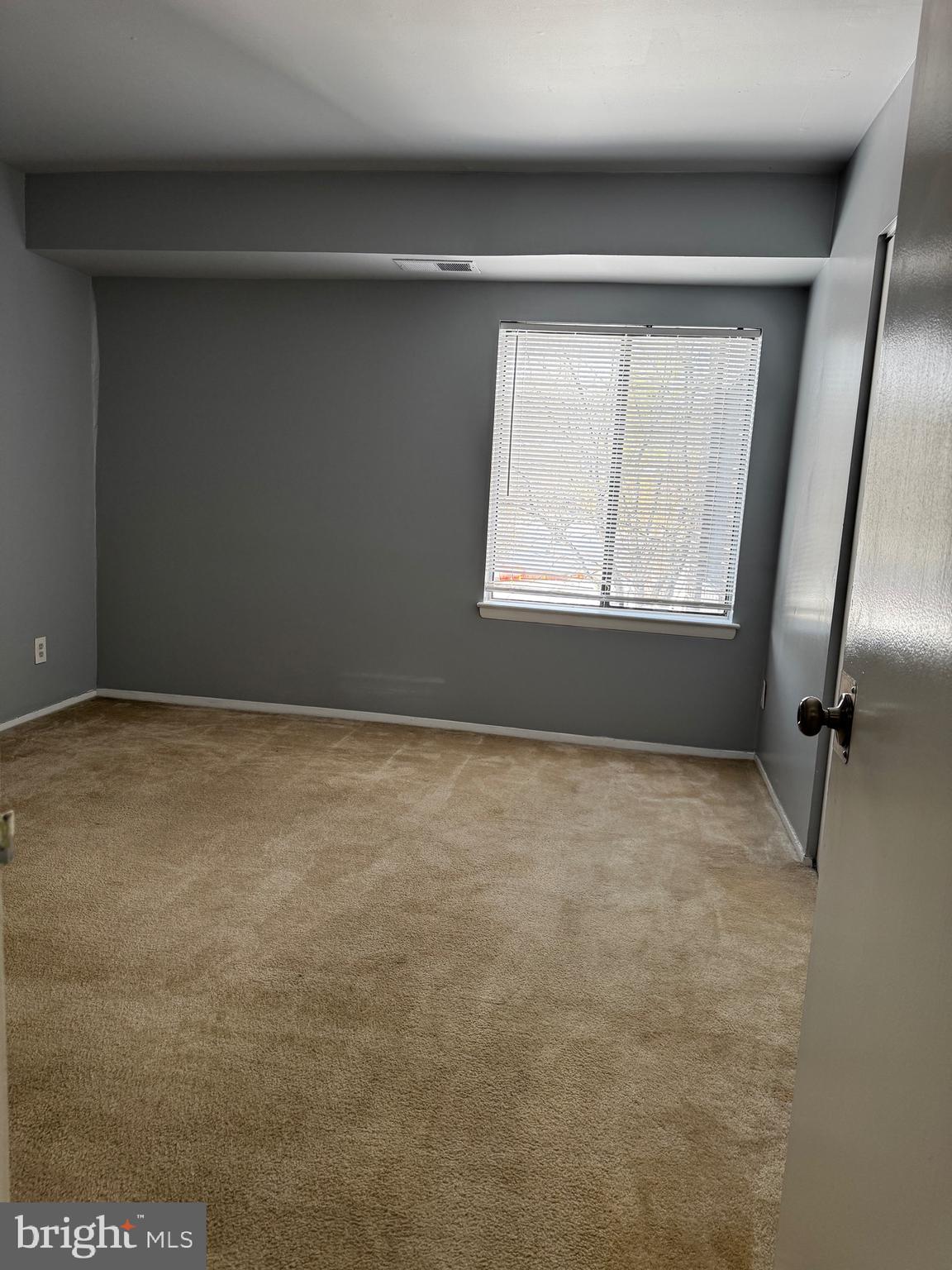 CHERRY GLEN CONDOS - Residential Lease