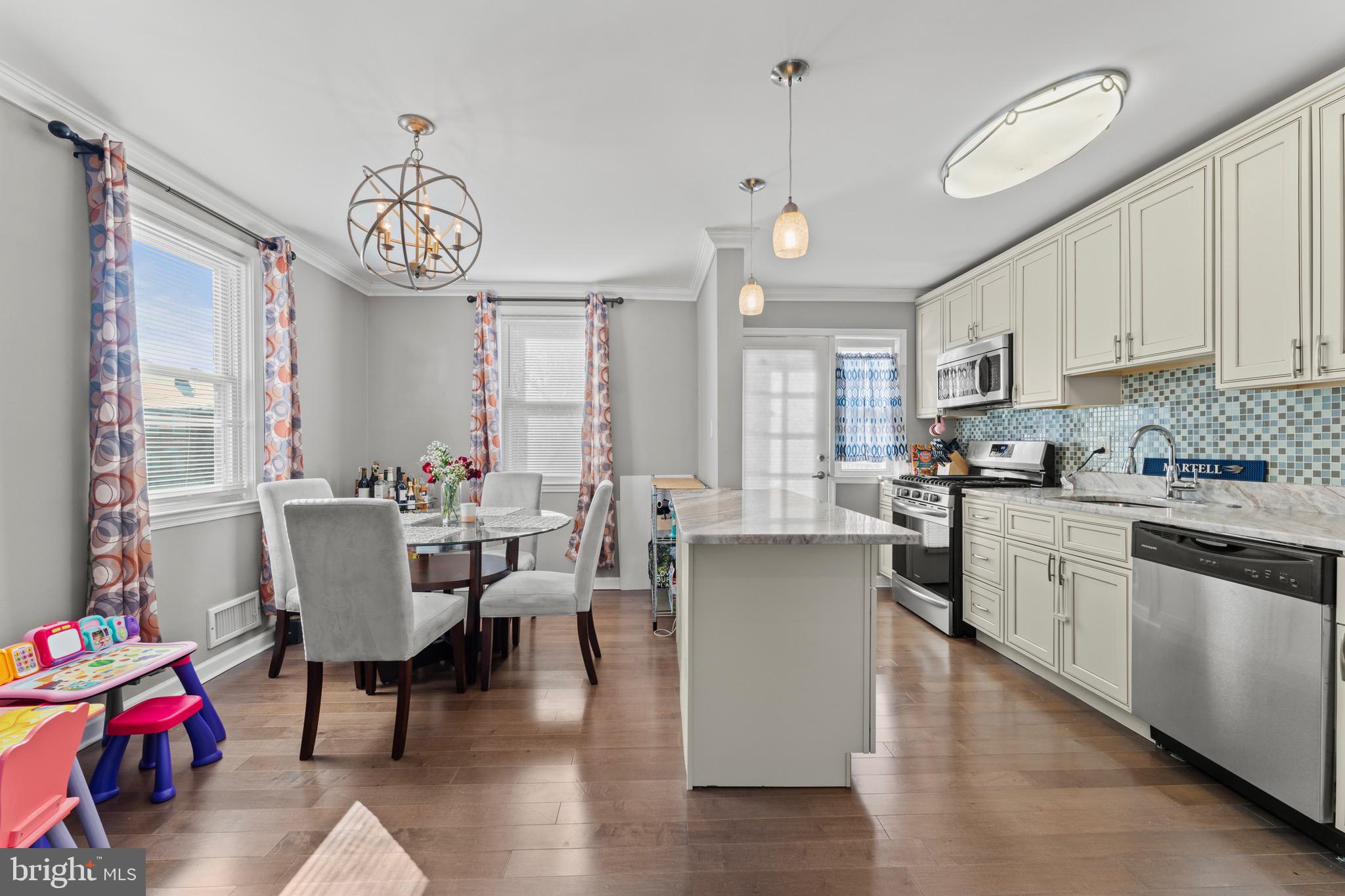 PARKVILLE - Residential