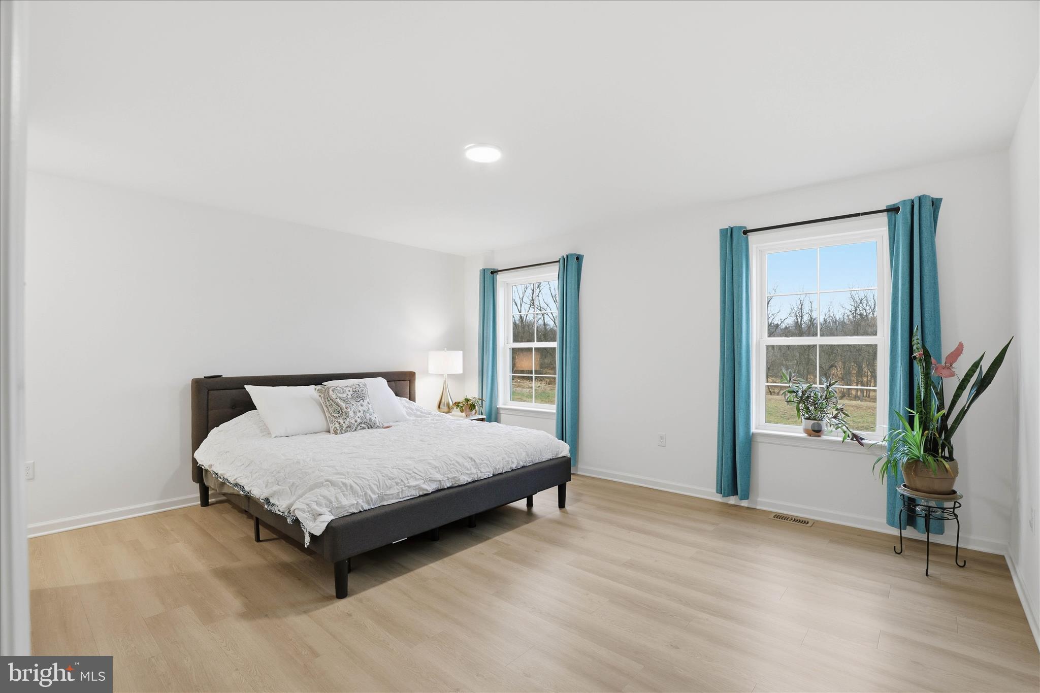 FOX RUN CREEK - Residential