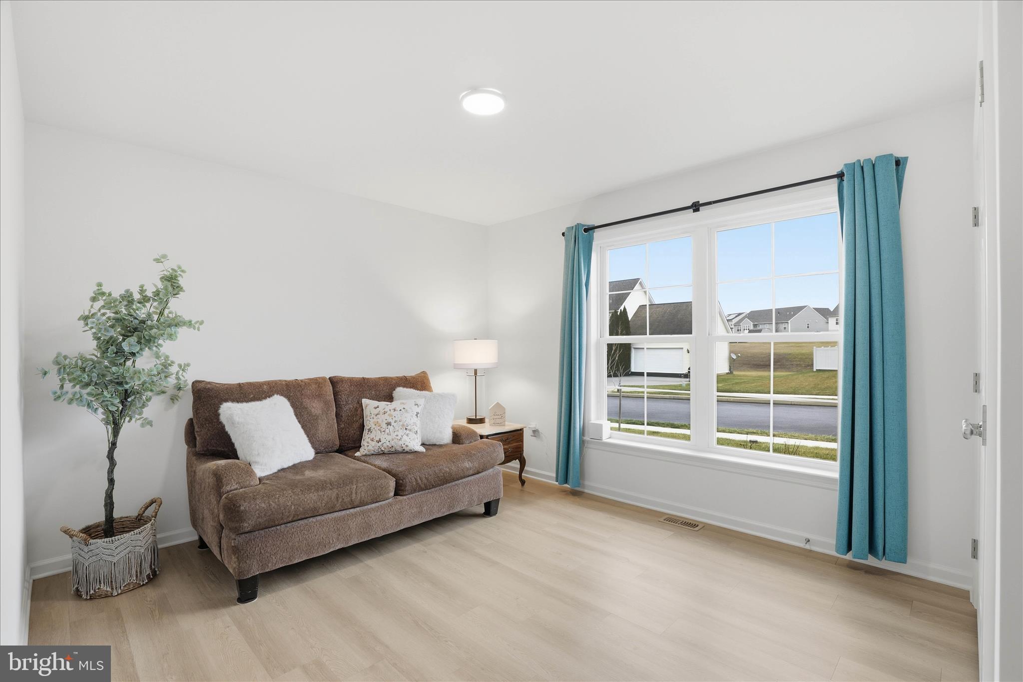 FOX RUN CREEK - Residential